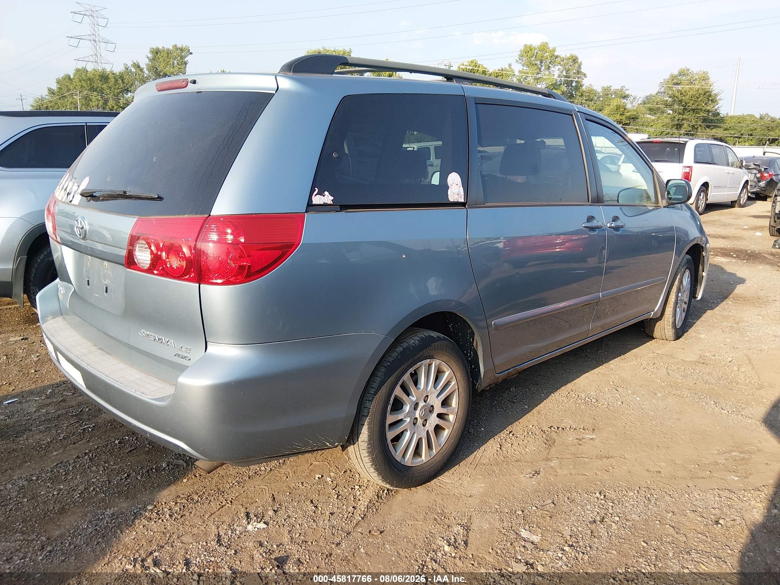 2007 Toyota Sienna Le Blue vin: 5TDBK23C97S007654