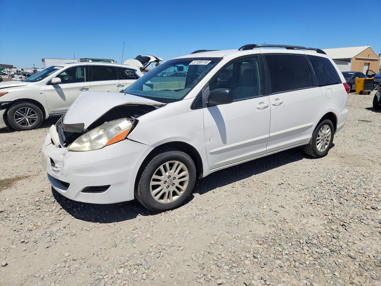 2008 Toyota Sienna Le White vin: 5TDBK23C98S012967