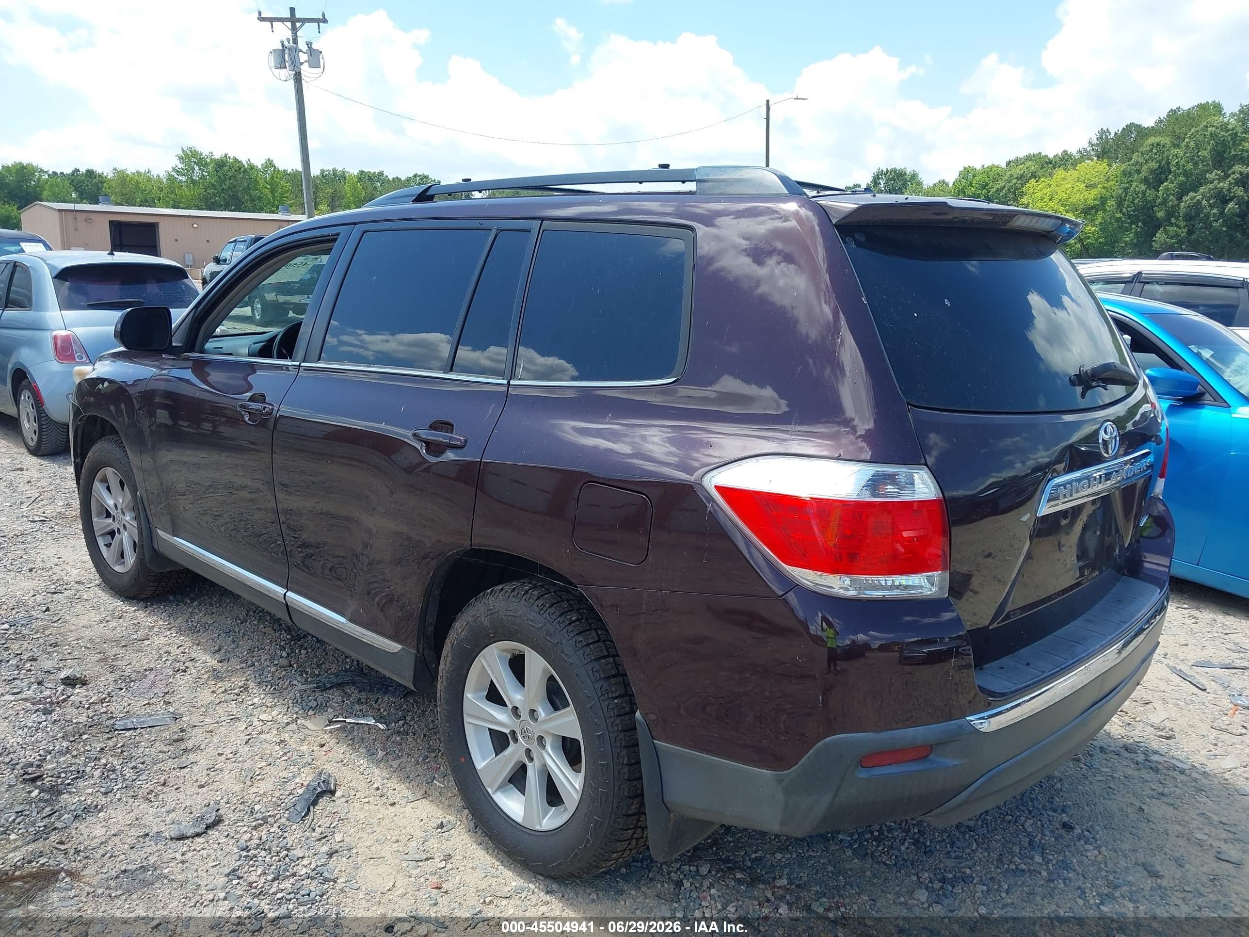 2011 Toyota Highlander Se V6 Maroon vin: 5TDBK3EH0BS054031
