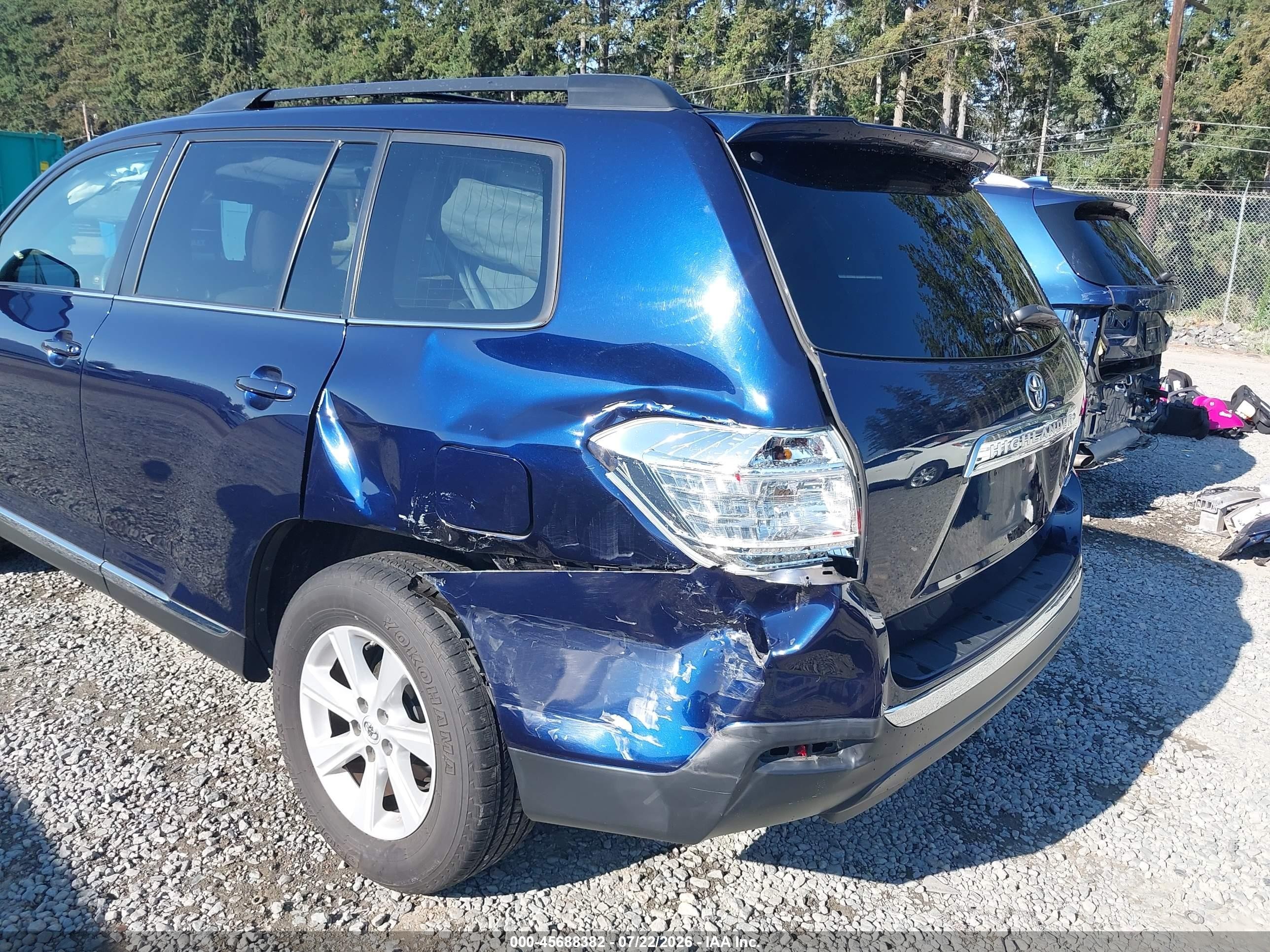 2012 Toyota Highlander Se V6 Dark Blue vin: 5TDBK3EH0CS111135