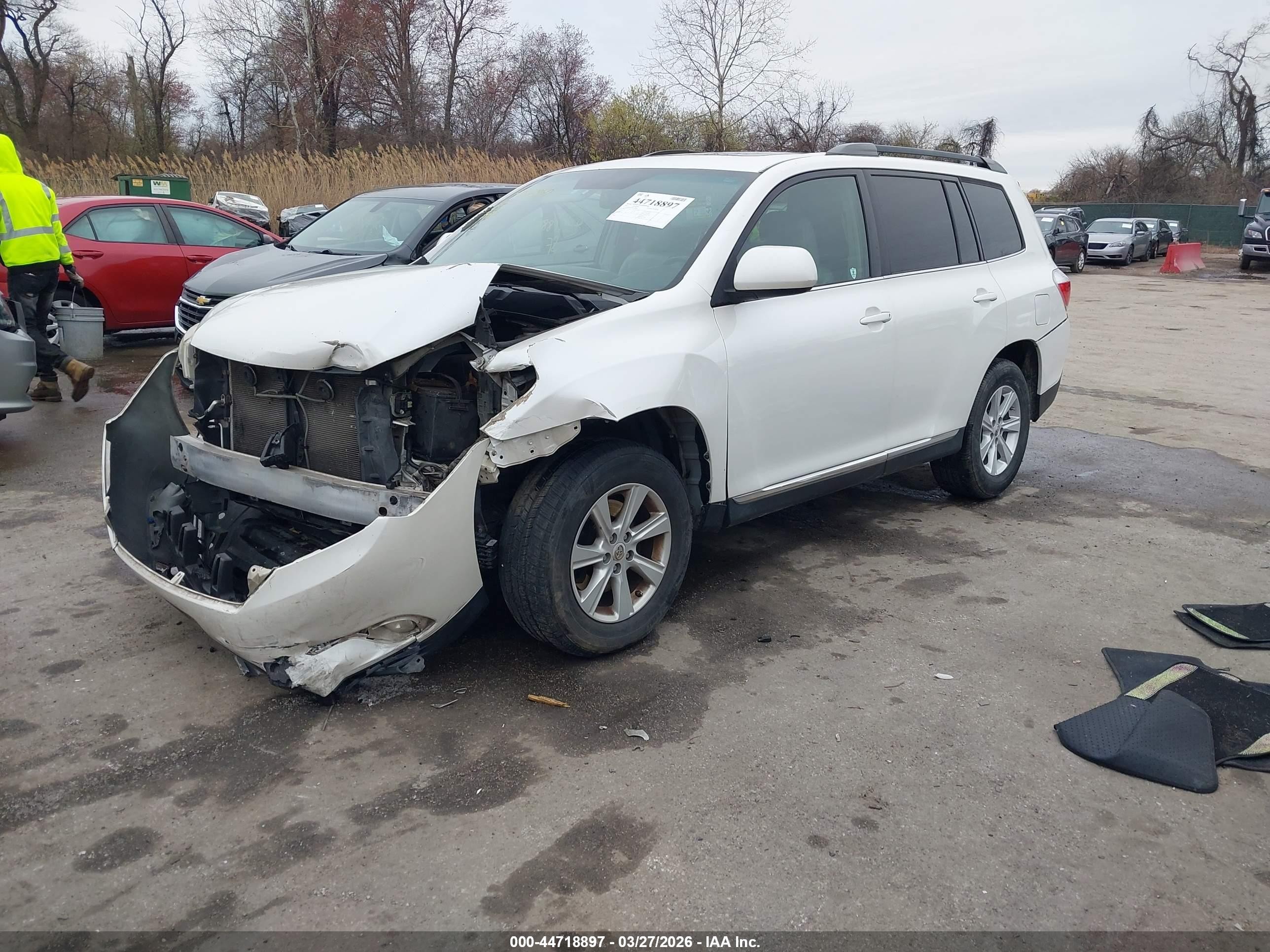 2012 Toyota Highlander Se V6 White vin: 5TDBK3EH0CS118697