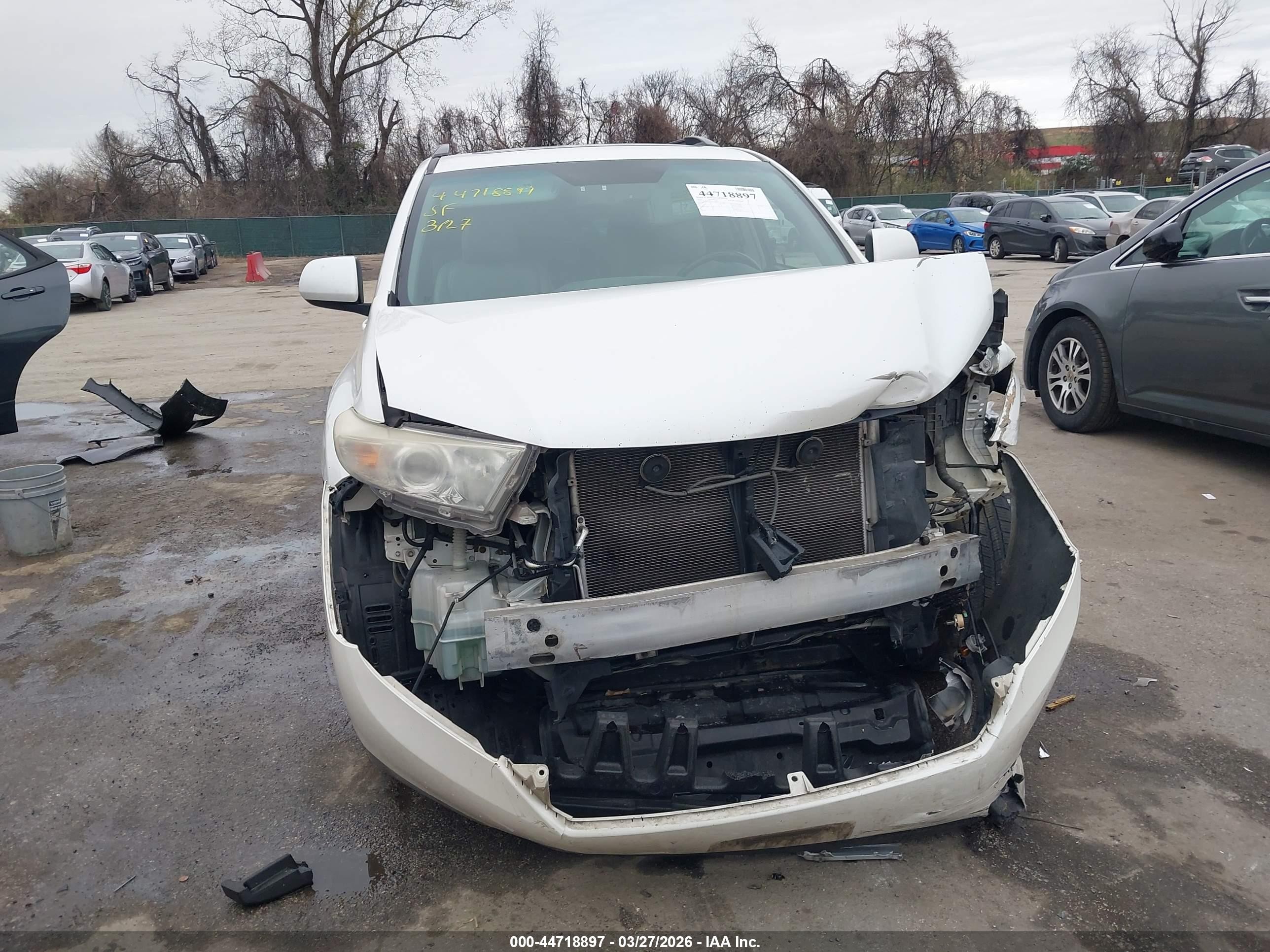 2012 Toyota Highlander Se V6 White vin: 5TDBK3EH0CS118697
