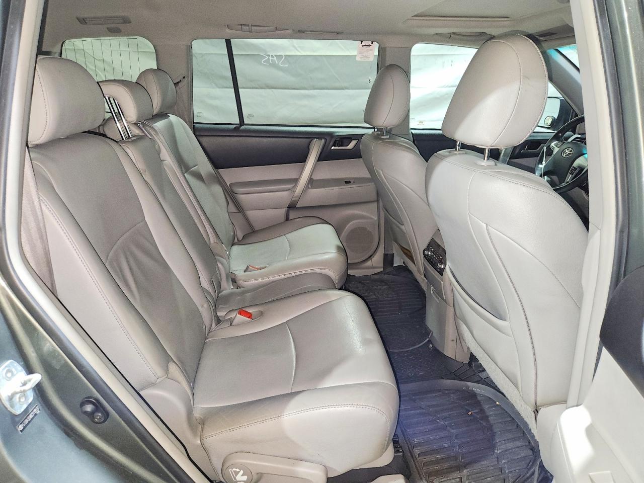 2012 Toyota Highlander Se Зеленый vin: 5TDBK3EH0CS119137