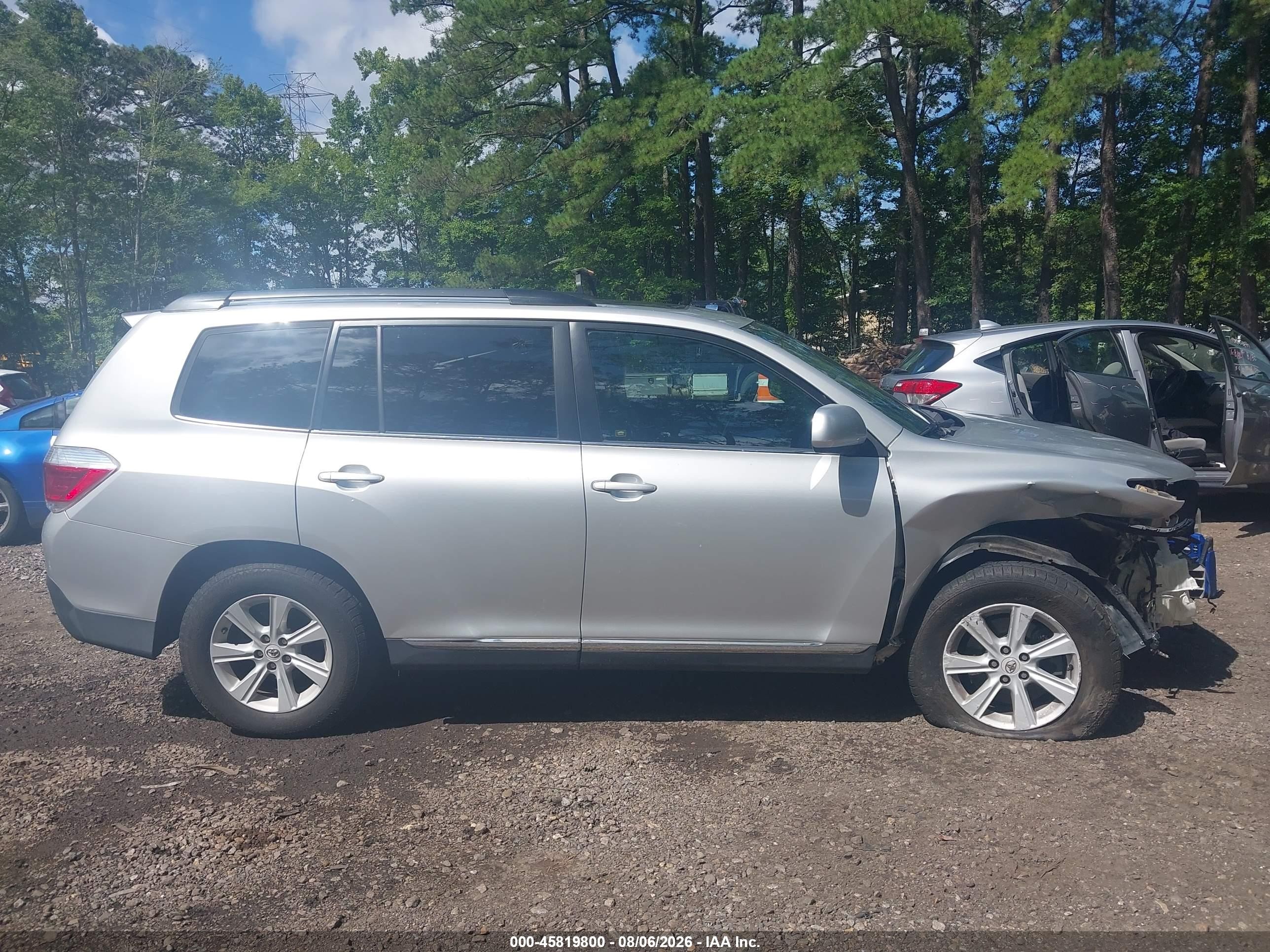 2012 Toyota Highlander Se V6 Серебряный vin: 5TDBK3EH0CS145172