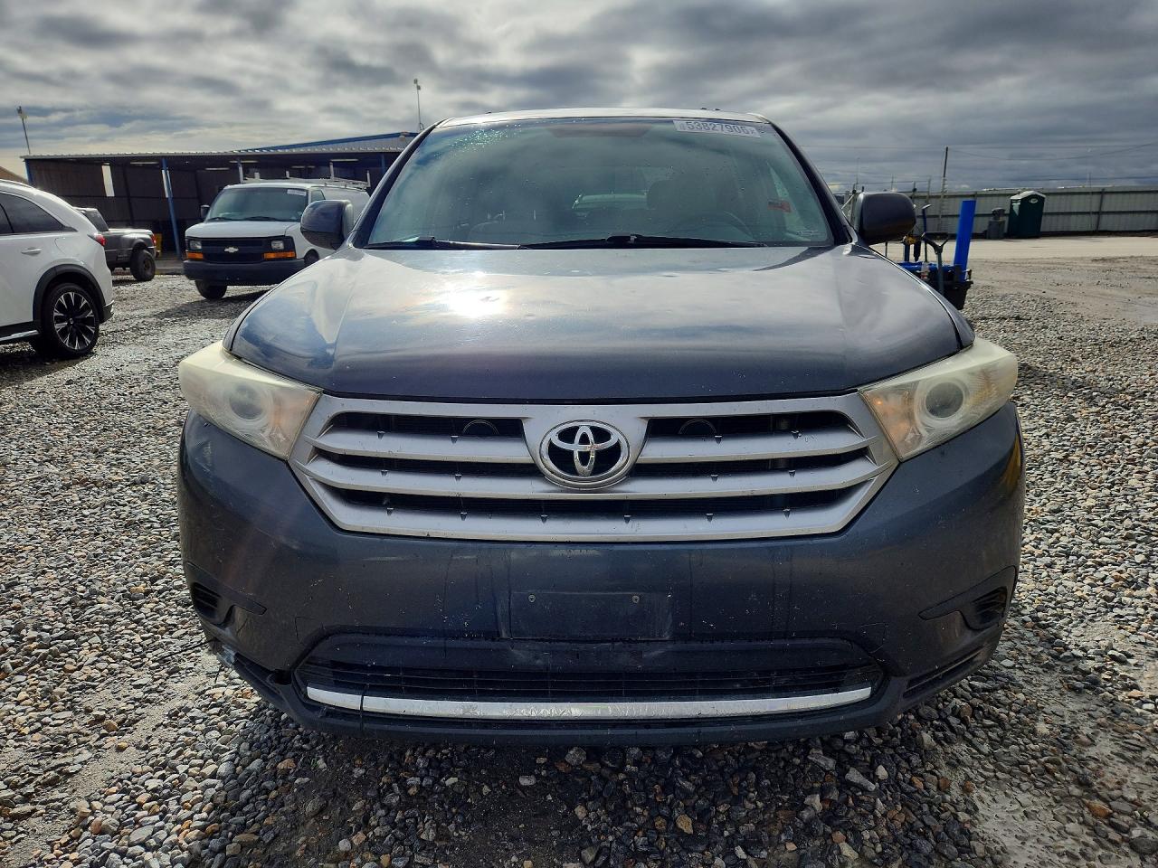 2013 Toyota Highlander Base Gray vin: 5TDBK3EH0DS190033