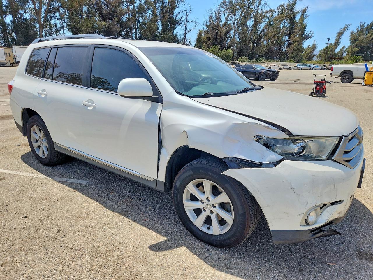2013 Toyota Highlander Se White vin: 5TDBK3EH0DS213097