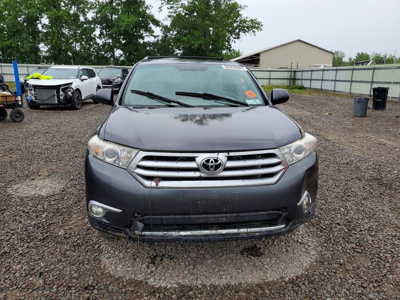 2013 Toyota Highlander Se Charcoal vin: 5TDBK3EH0DS218302