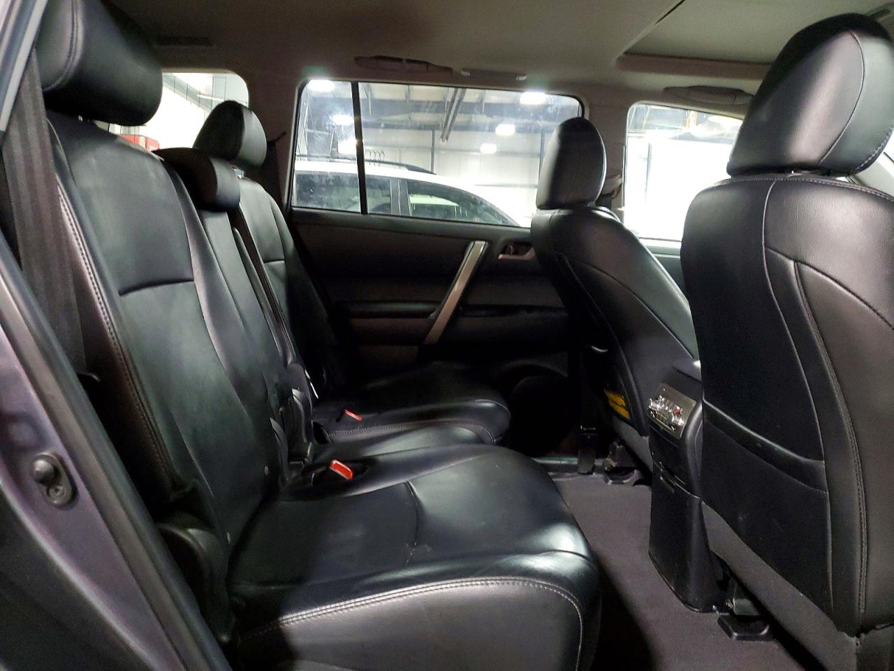 2013 Toyota Highlander Se Gray vin: 5TDBK3EH0DS248450