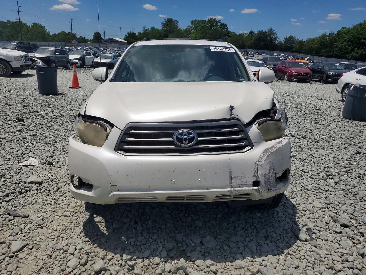 2010 Toyota Highlander Base White vin: 5TDBK3EH1AS022820