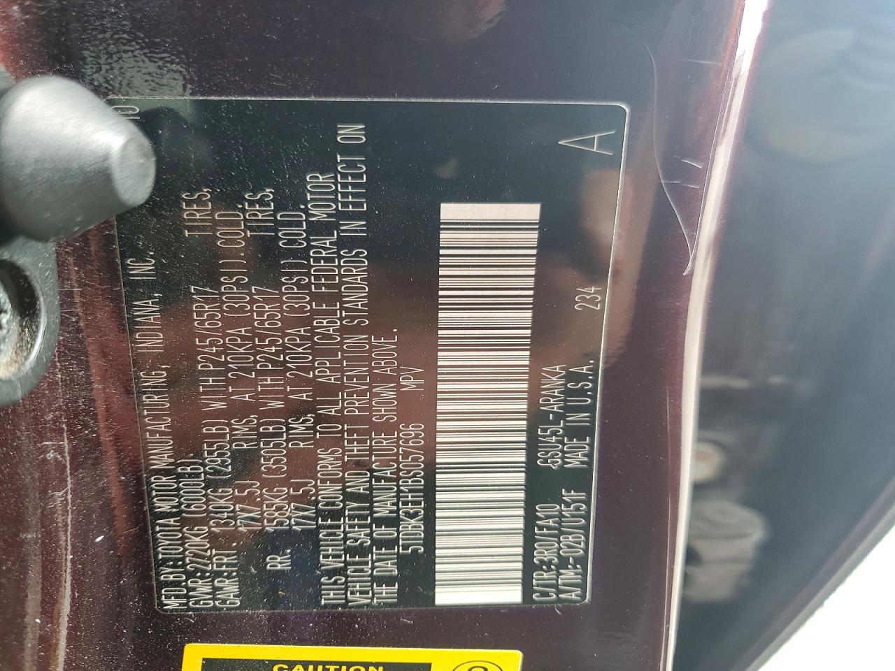 2011 Toyota Highlander Base Purple vin: 5TDBK3EH1BS057696