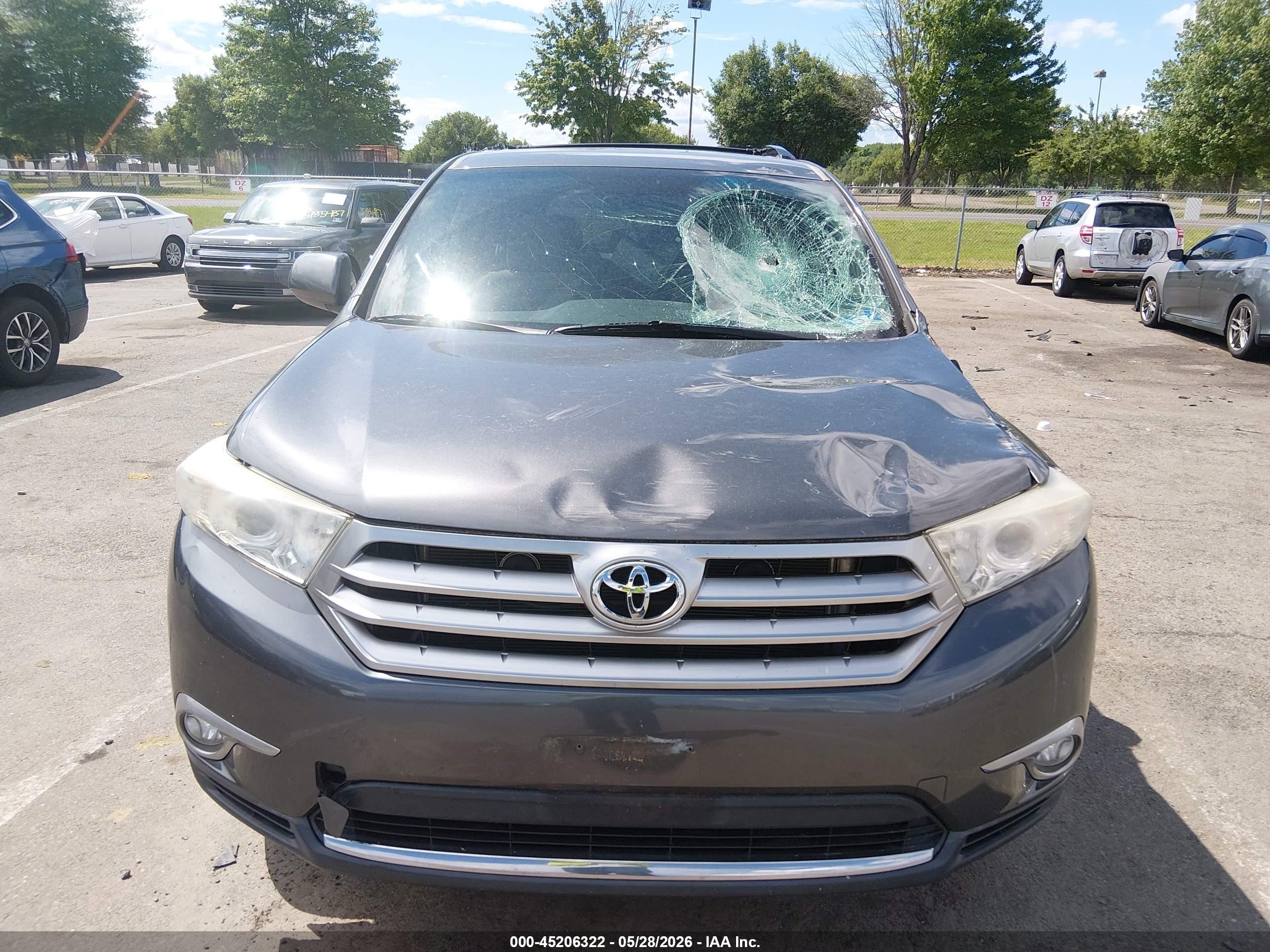 2012 Toyota Highlander Base V6 Gray vin: 5TDBK3EH1CS095446