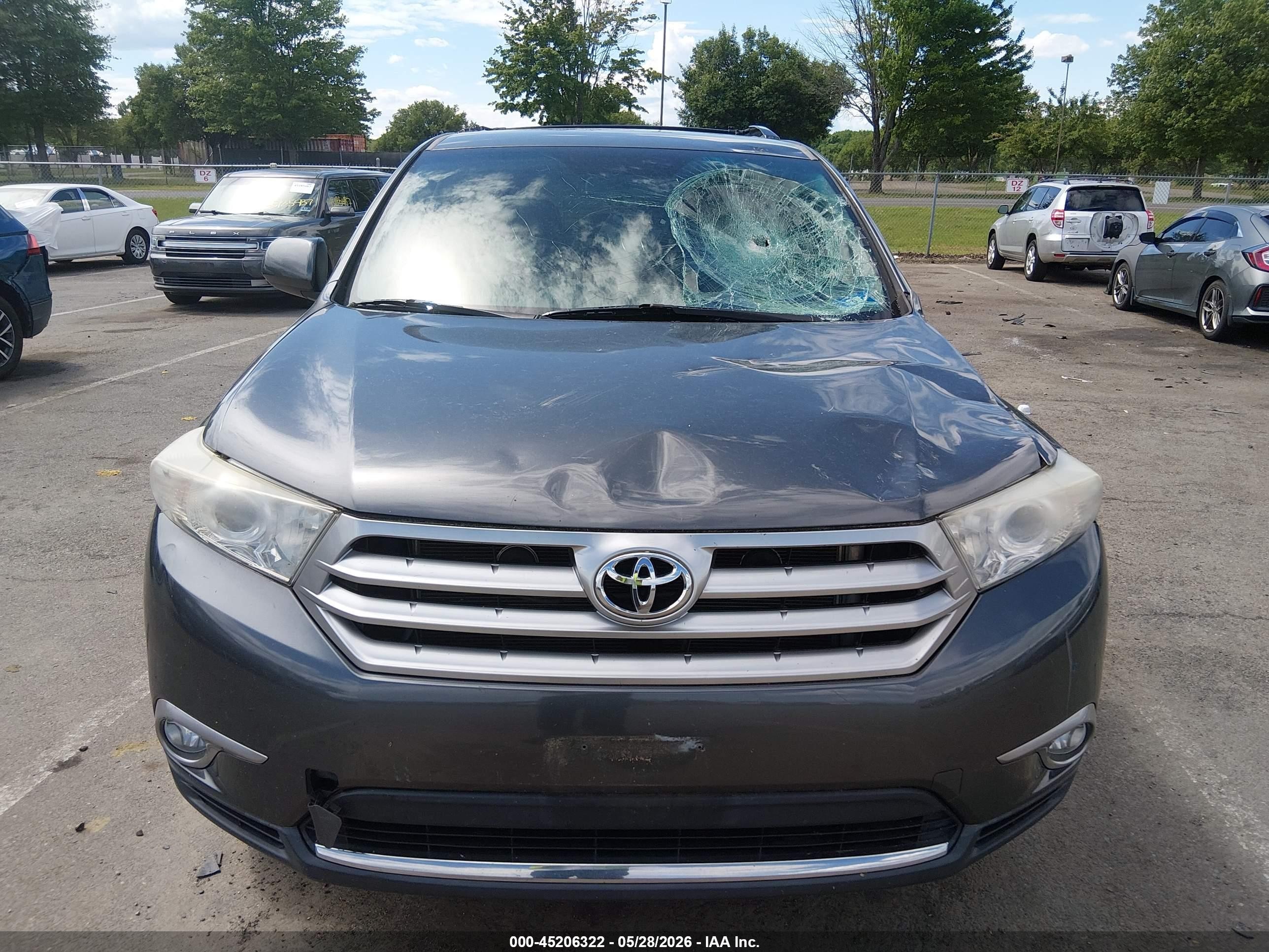 2012 Toyota Highlander Base V6 Gray vin: 5TDBK3EH1CS095446