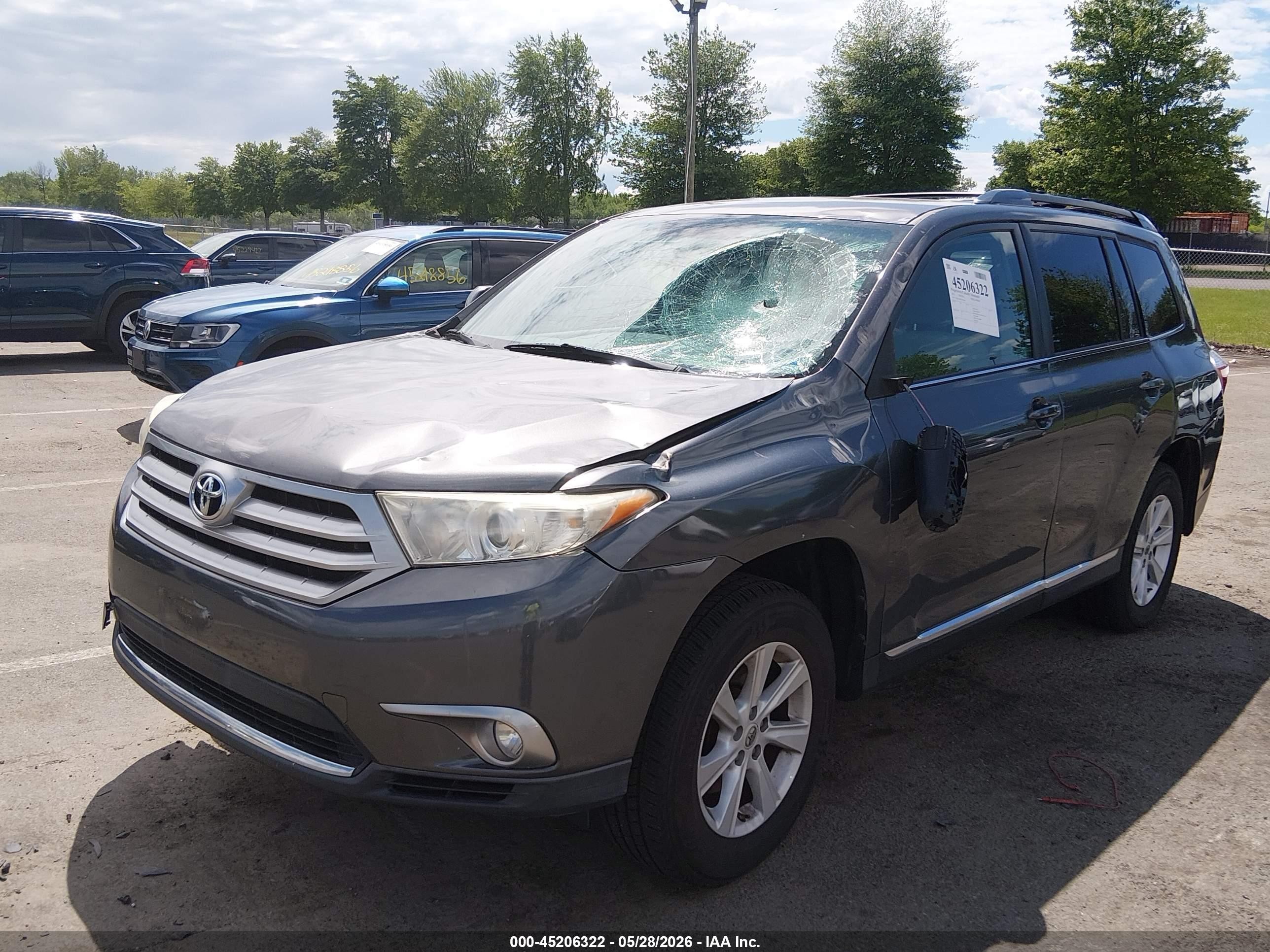 2012 Toyota Highlander Base V6 Gray vin: 5TDBK3EH1CS095446