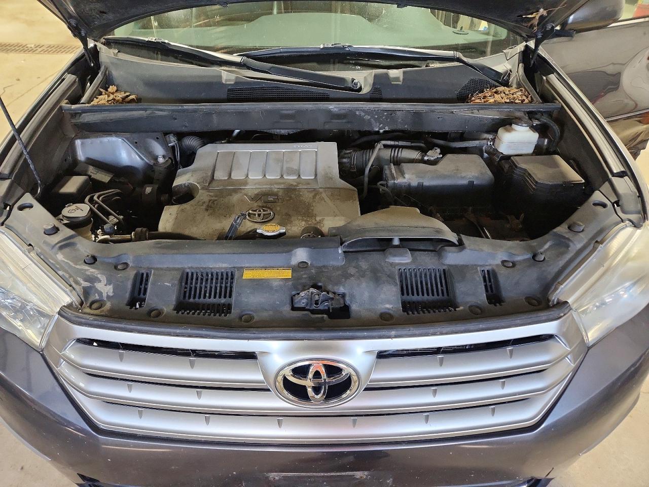 2012 Toyota Highlander Se Gray vin: 5TDBK3EH1CS098735