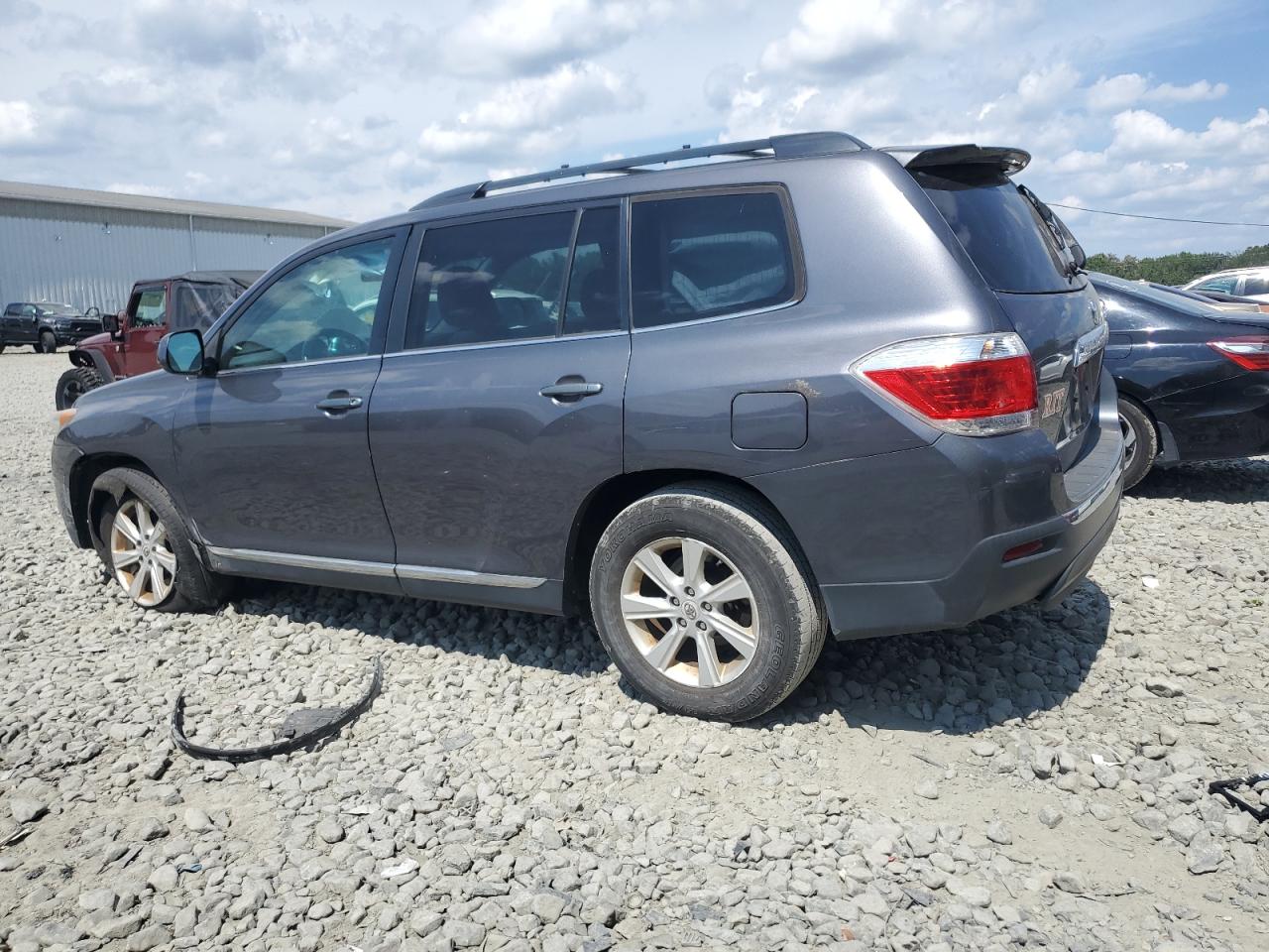 2012 Toyota Highlander Base Gray vin: 5TDBK3EH1CS121401