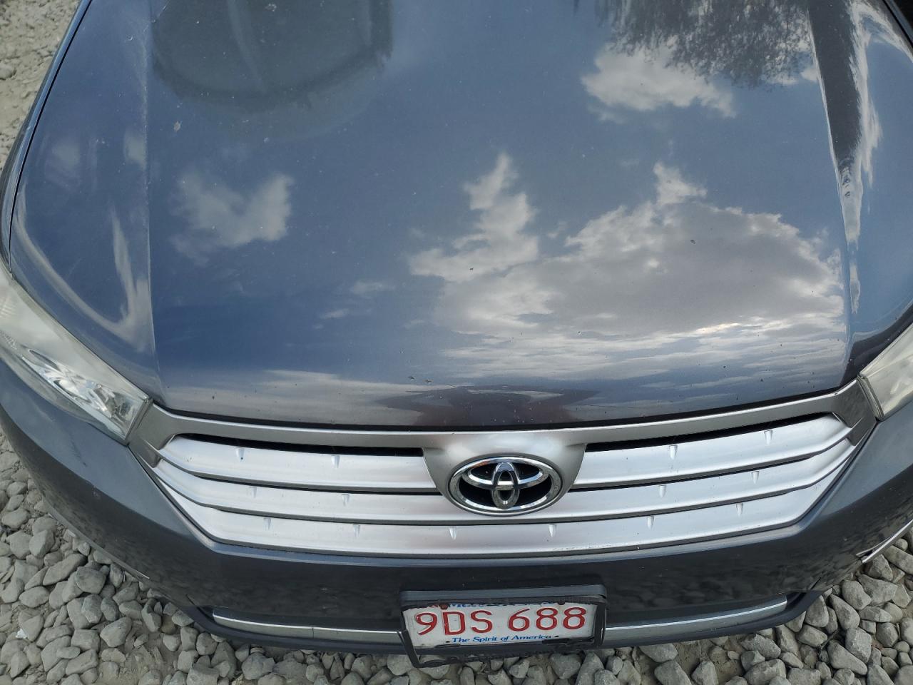 2012 Toyota Highlander Base Gray vin: 5TDBK3EH1CS121401