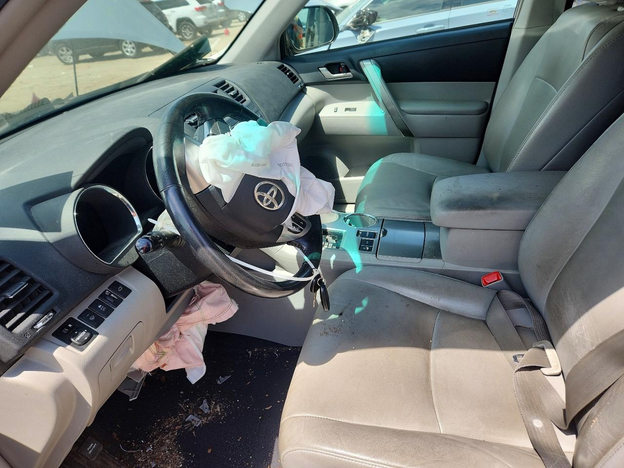 2012 Toyota Highlander Se Silver vin: 5TDBK3EH1CS125108