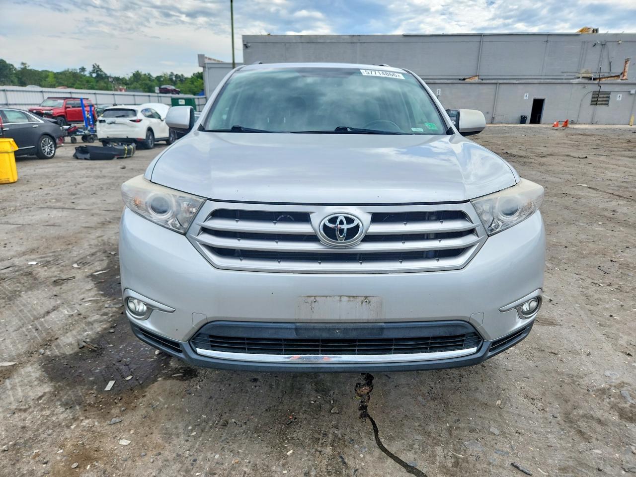 2012 Toyota Highlander Se Silver vin: 5TDBK3EH1CS143396