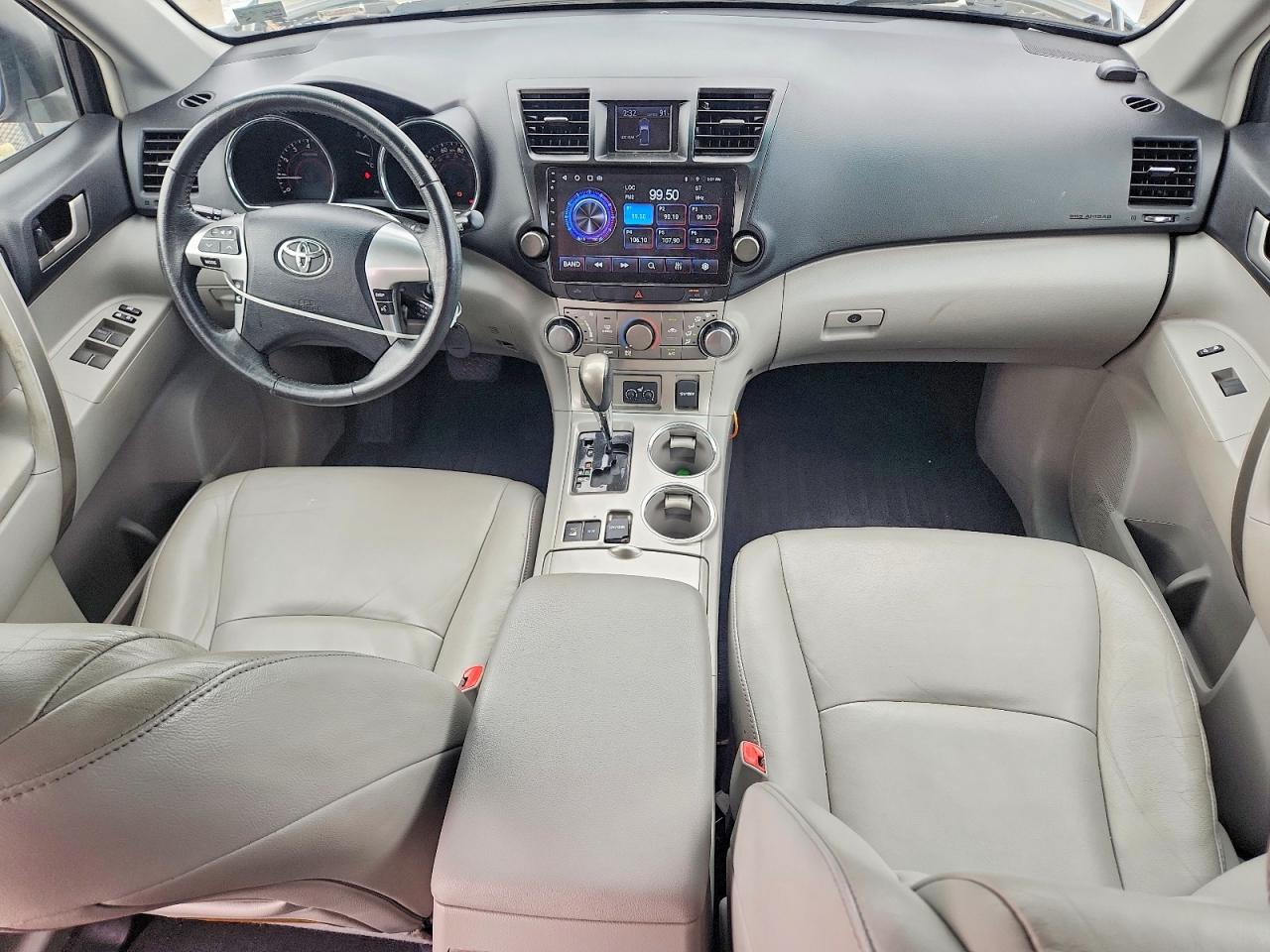 2012 Toyota Highlander Se Silver vin: 5TDBK3EH1CS143396