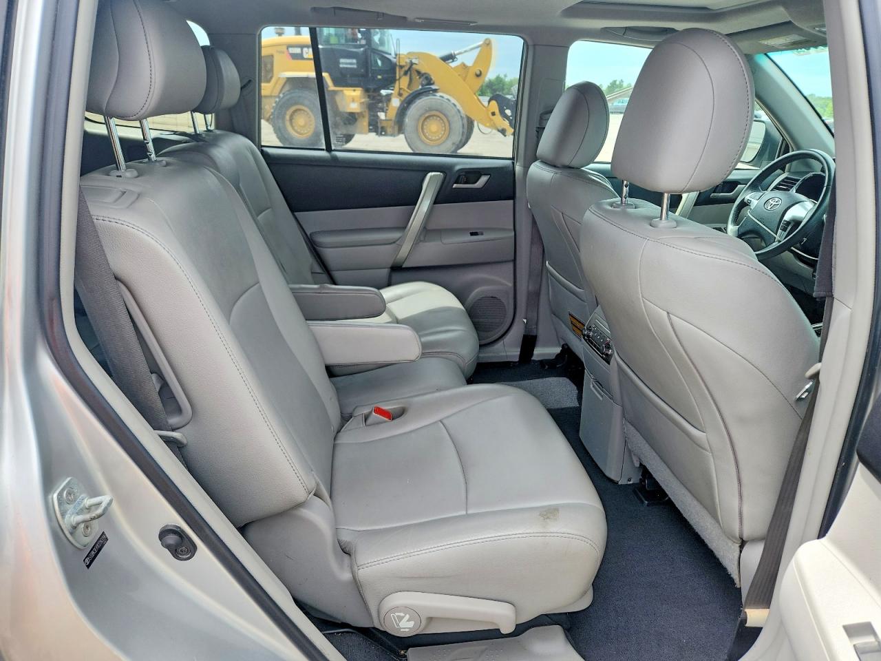 2012 Toyota Highlander Se Silver vin: 5TDBK3EH1CS143396