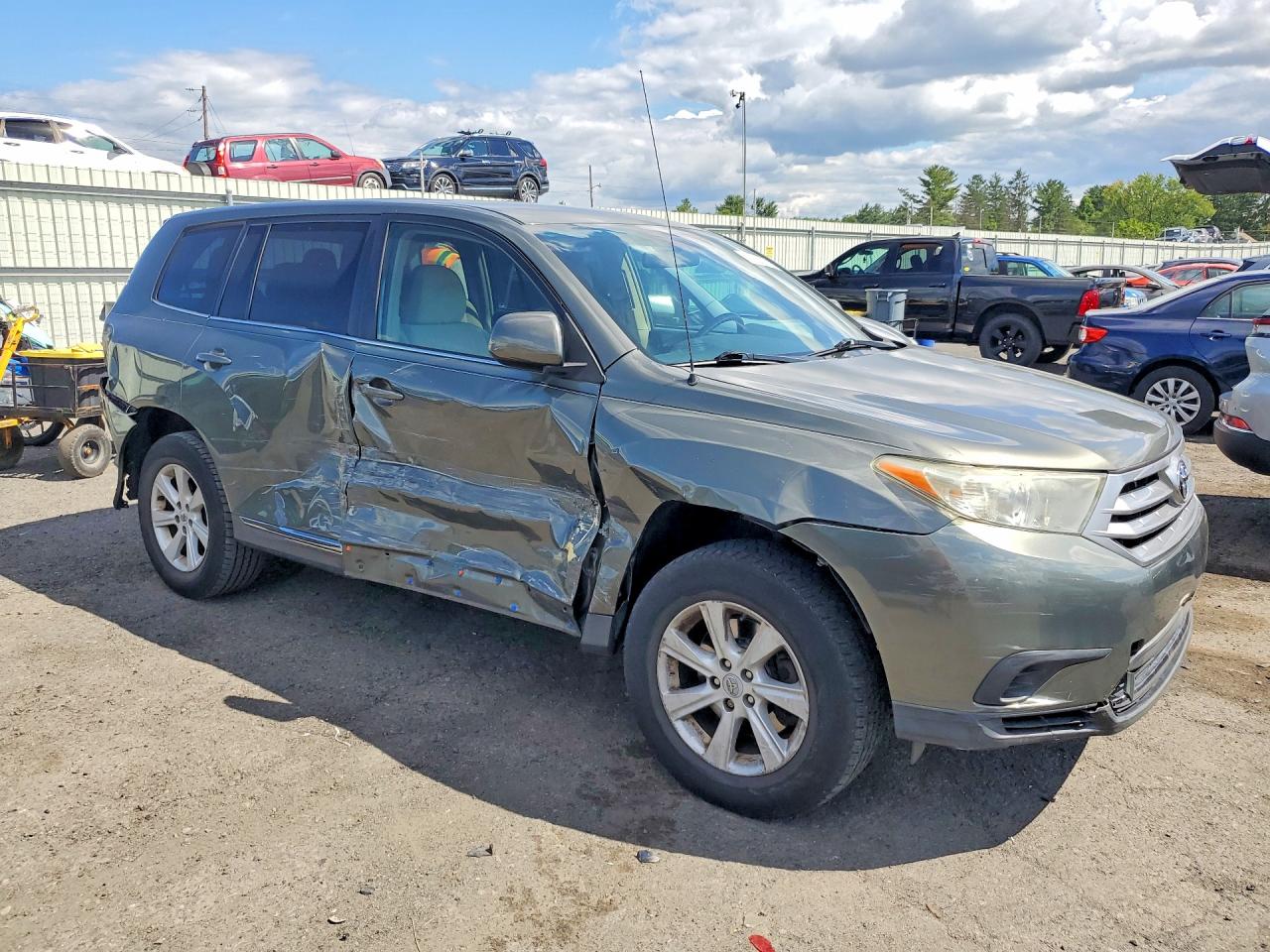 2012 Toyota Highlander Base Gray vin: 5TDBK3EH1CS154611