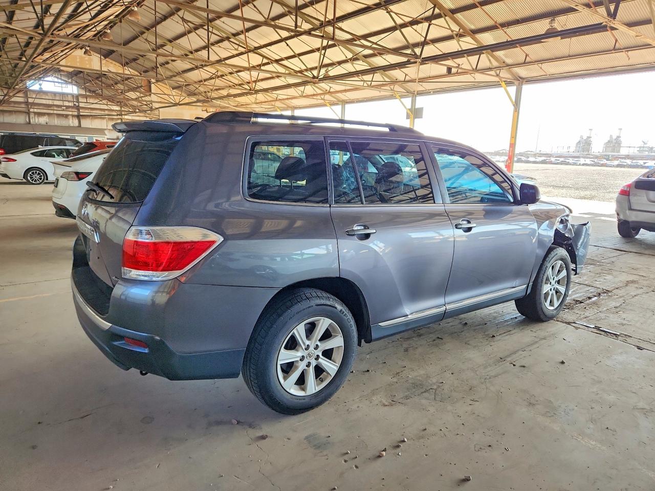 2012 Toyota Highlander Base Серый vin: 5TDBK3EH1CS162580