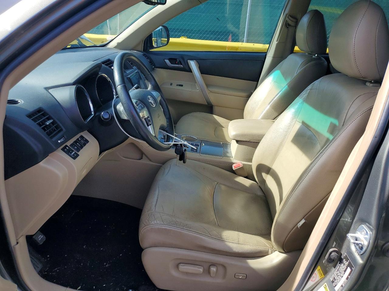 2012 Toyota Highlander Se Green vin: 5TDBK3EH1CS167780