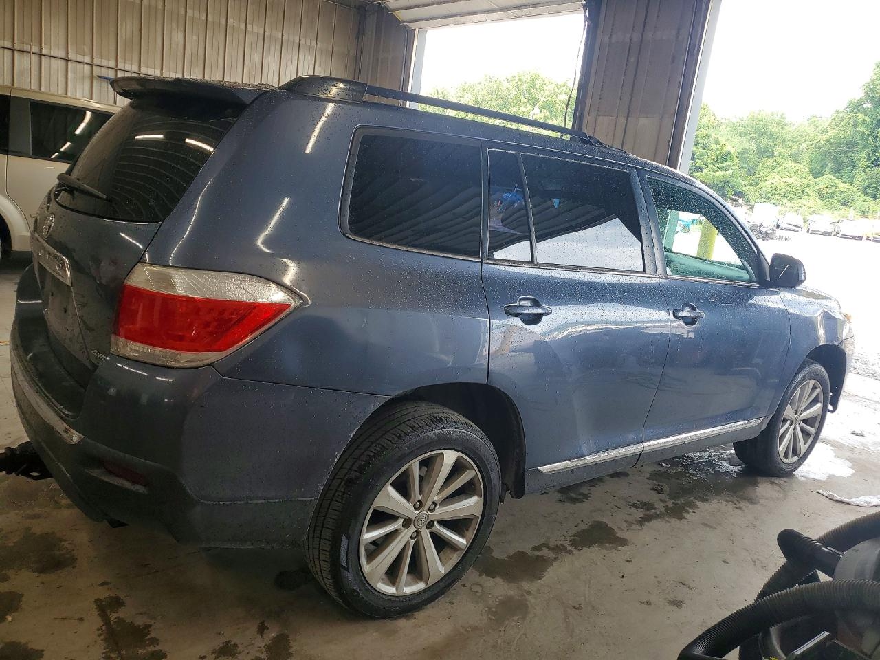 2012 Toyota Highlander Se Blue vin: 5TDBK3EH1CS169982
