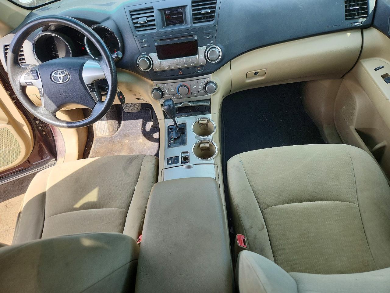 2012 Toyota Highlander Base Темно-бордовый vin: 5TDBK3EH1CS174499
