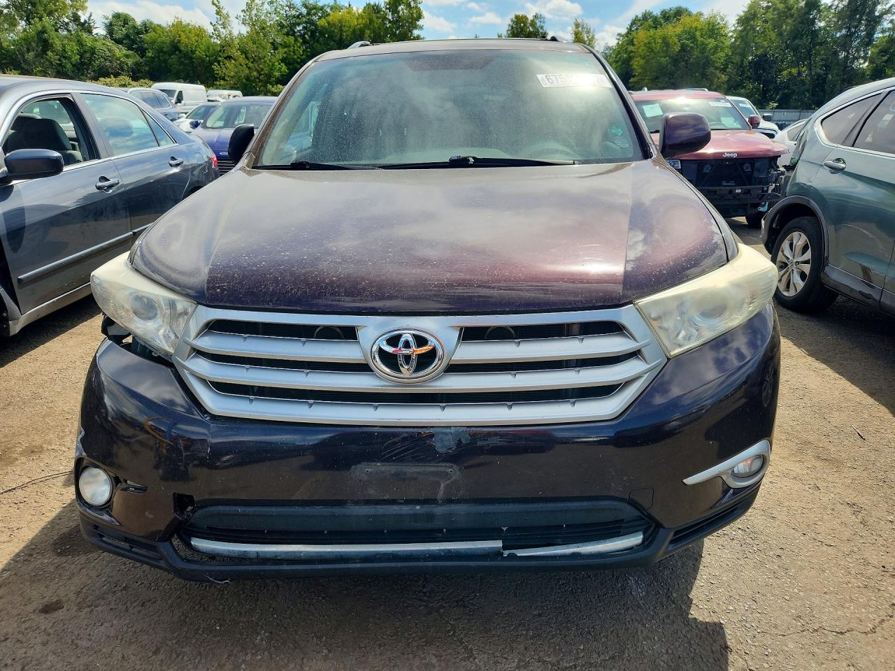 2012 Toyota Highlander Base Темно-бордовый vin: 5TDBK3EH1CS174499