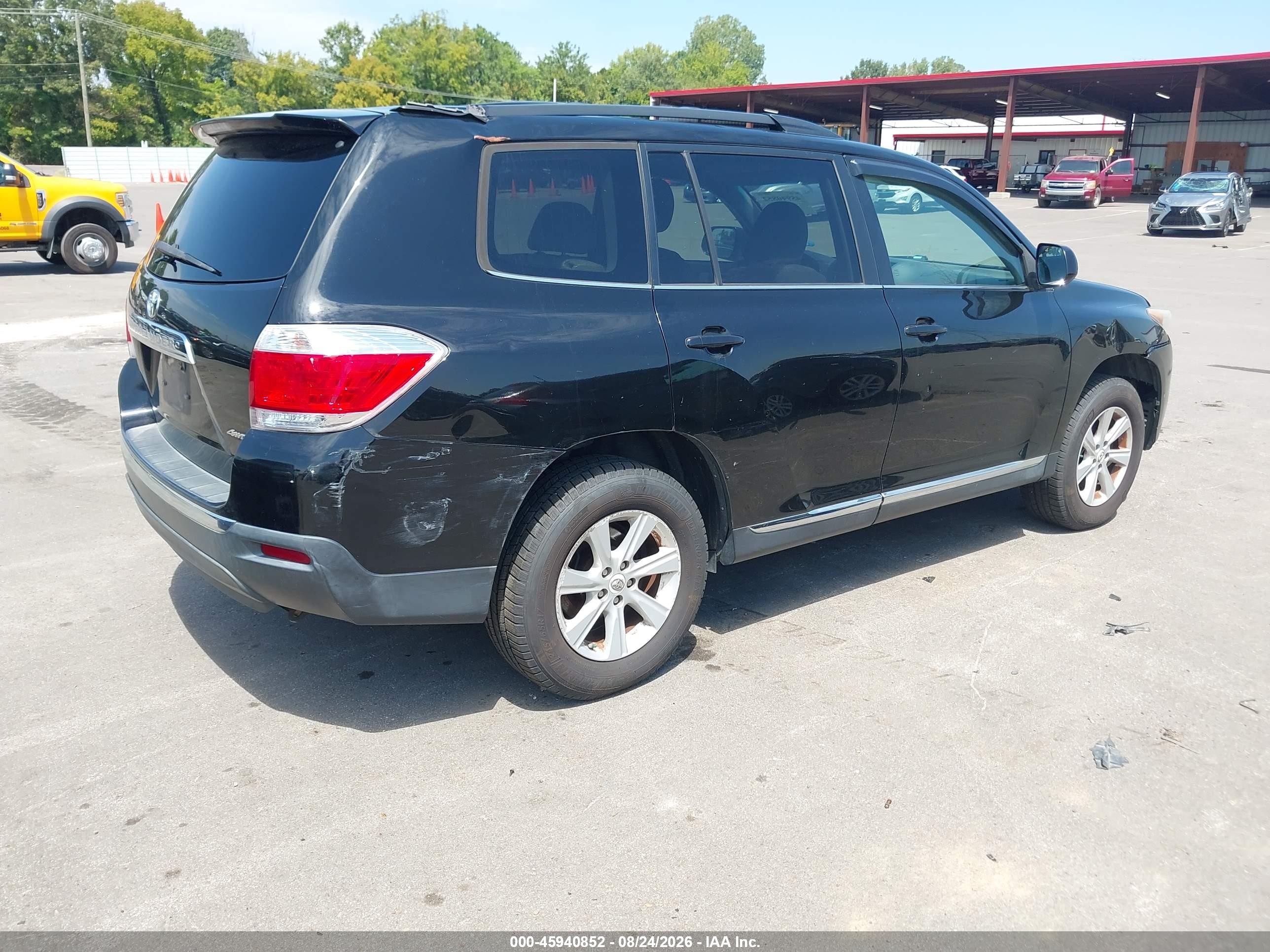 2013 Toyota Highlander Base Plus V6 Black vin: 5TDBK3EH1DS182703