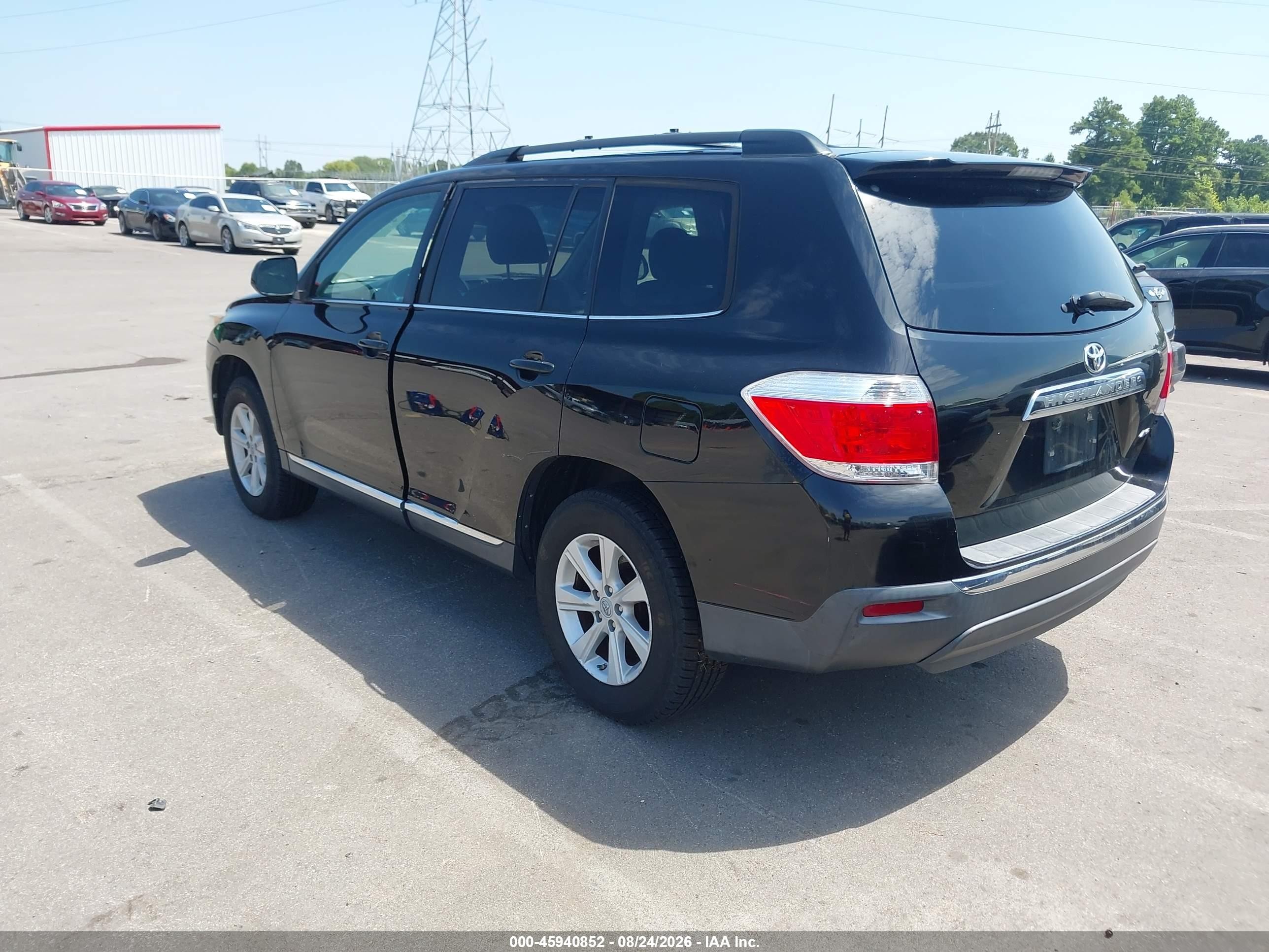 2013 Toyota Highlander Base Plus V6 Black vin: 5TDBK3EH1DS182703