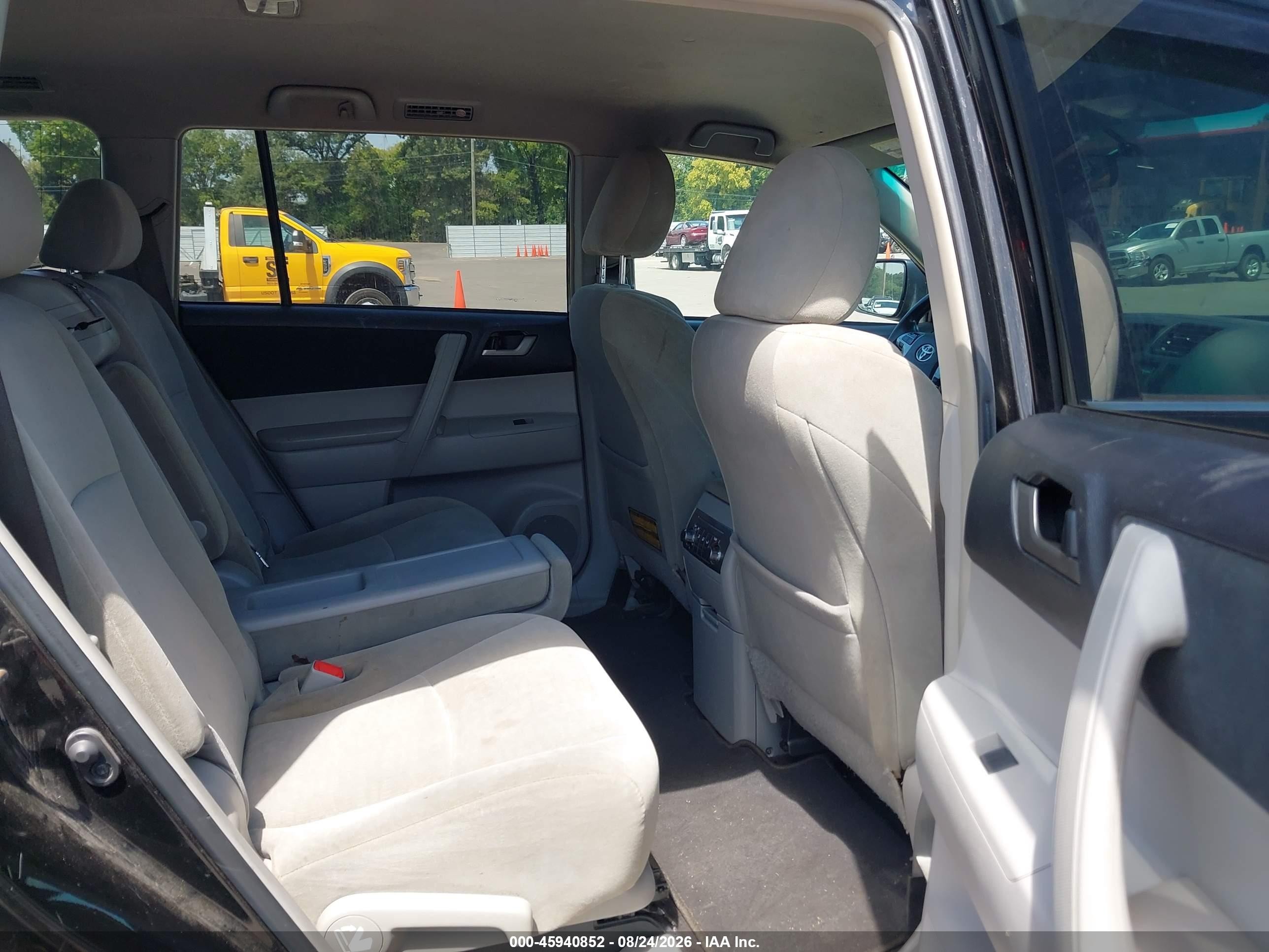 2013 Toyota Highlander Base Plus V6 Black vin: 5TDBK3EH1DS182703