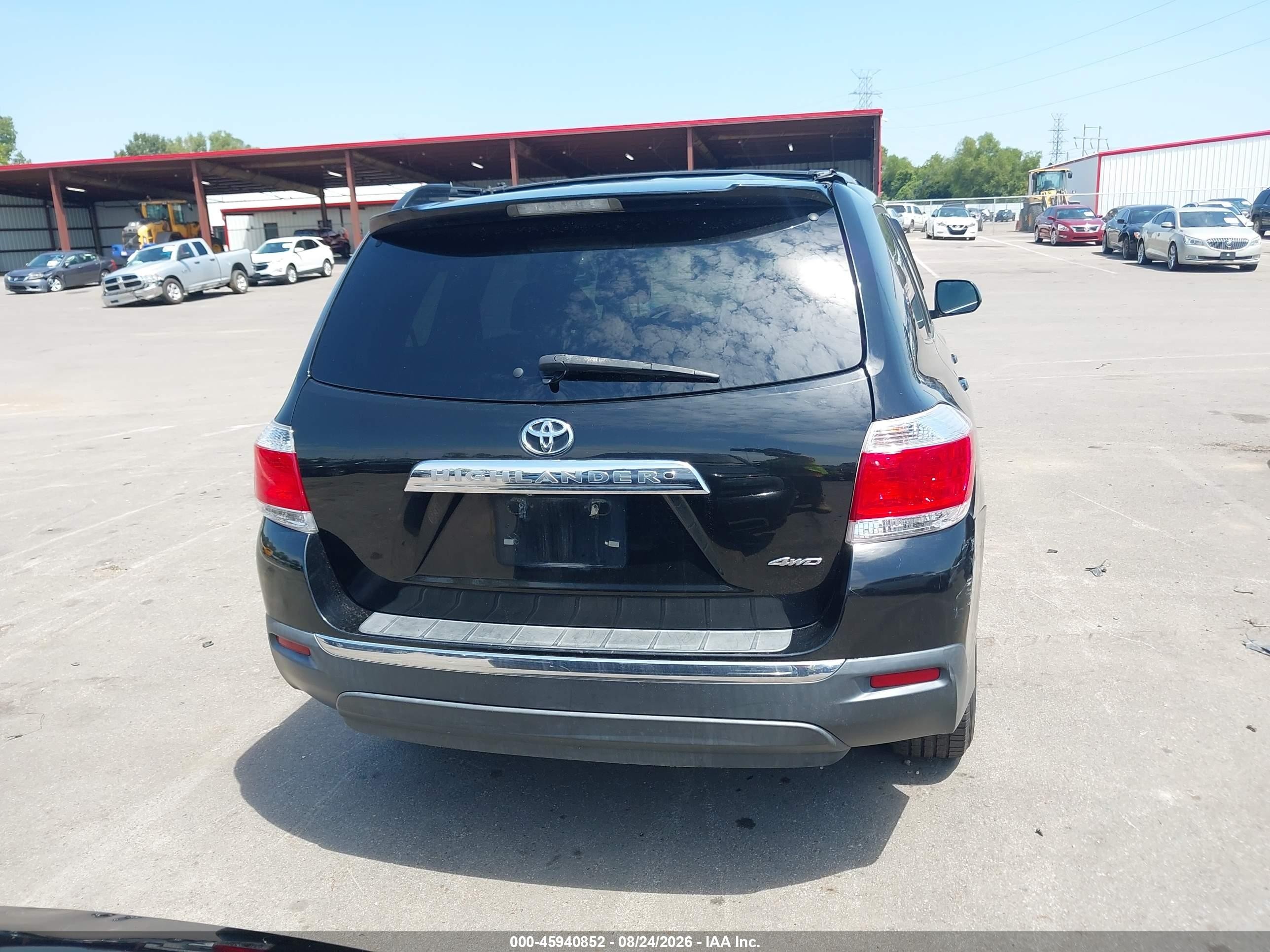 2013 Toyota Highlander Base Plus V6 Black vin: 5TDBK3EH1DS182703