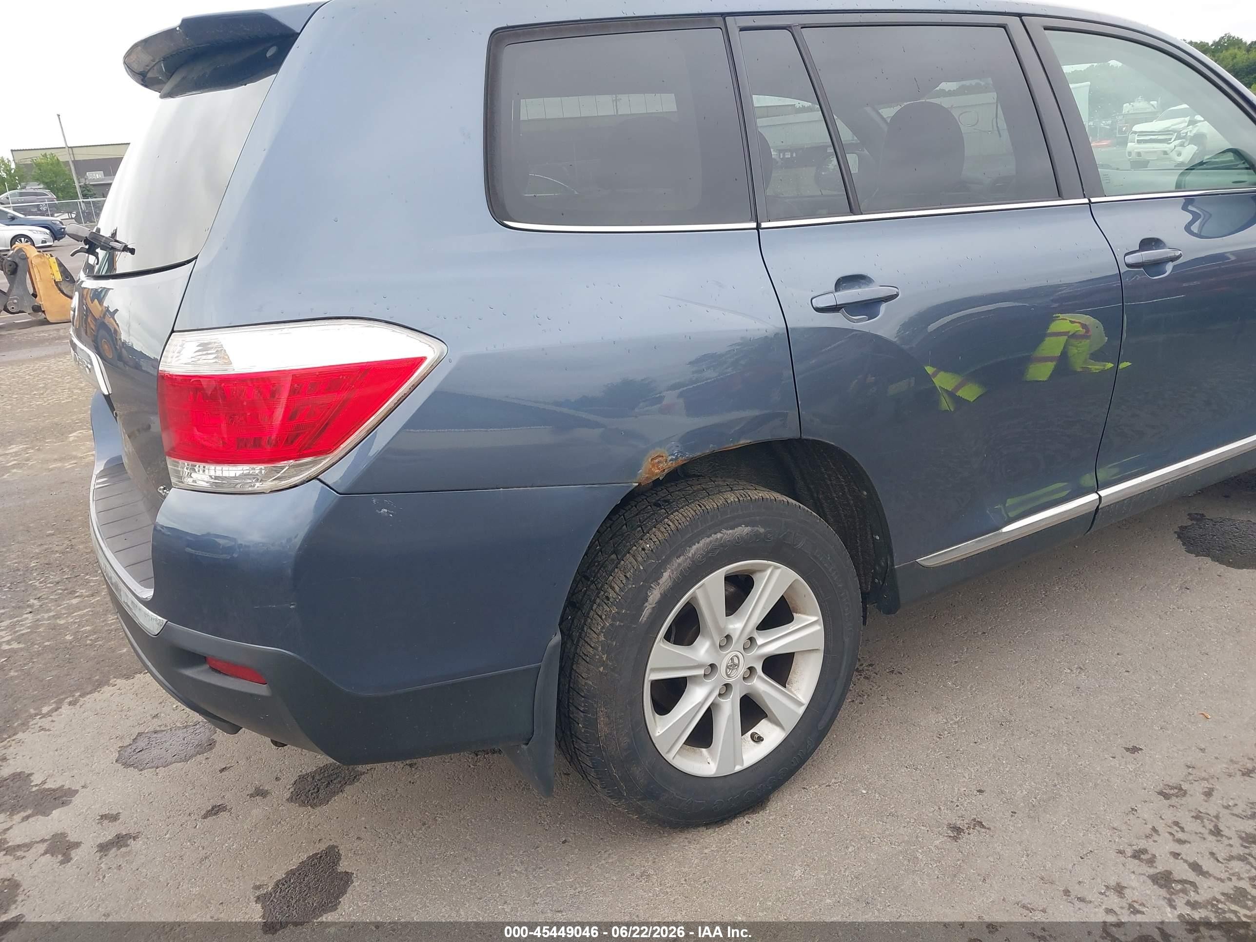 2013 Toyota Highlander Se V6 Blue vin: 5TDBK3EH1DS201461