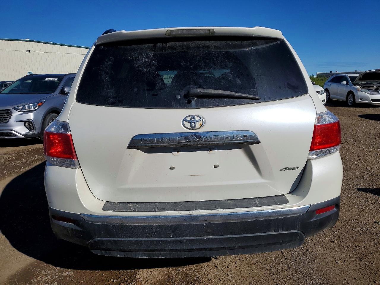 2013 Toyota Highlander Белый vin: 5TDBK3EH1DS207972