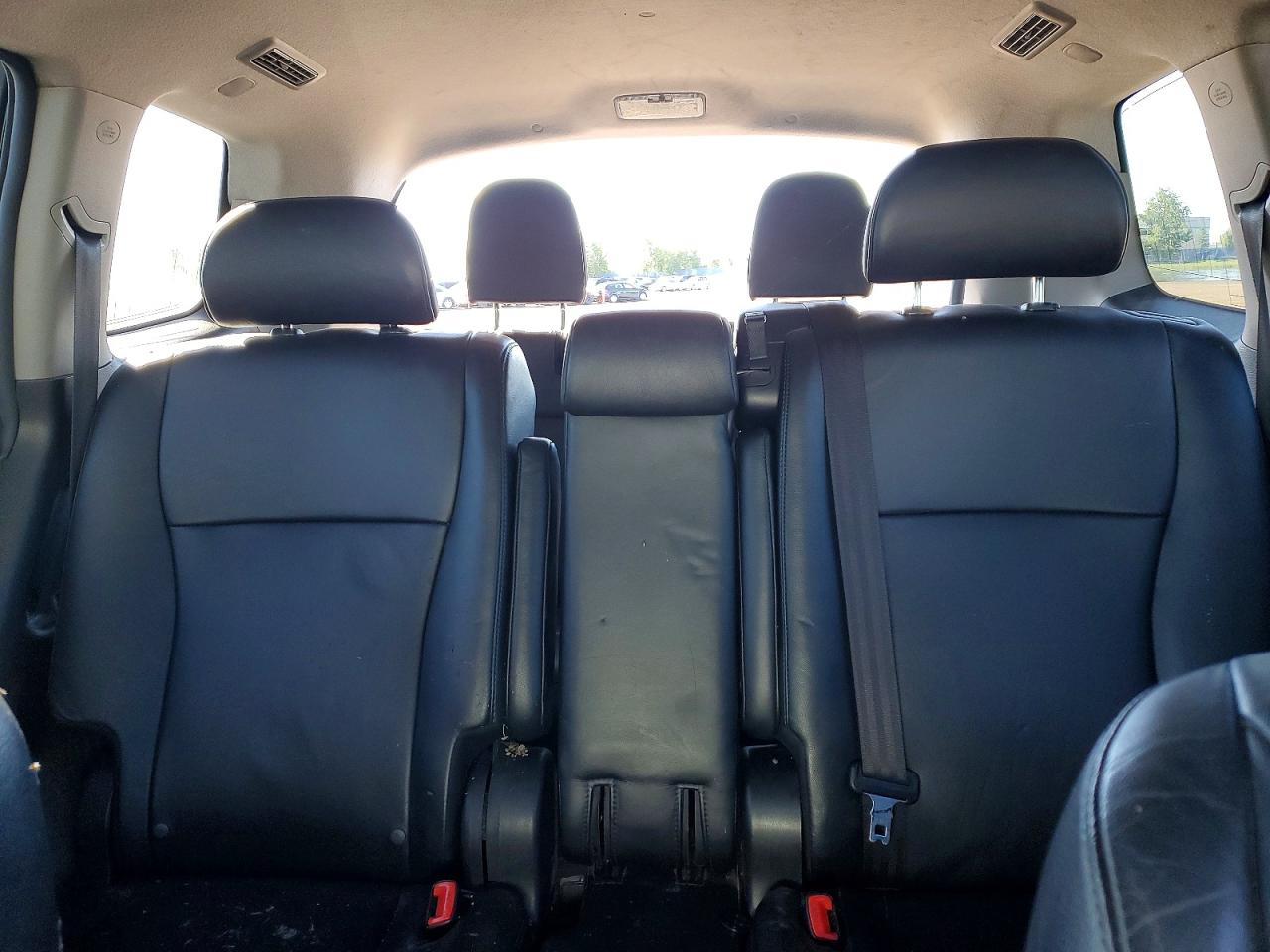 2013 Toyota Highlander Белый vin: 5TDBK3EH1DS207972
