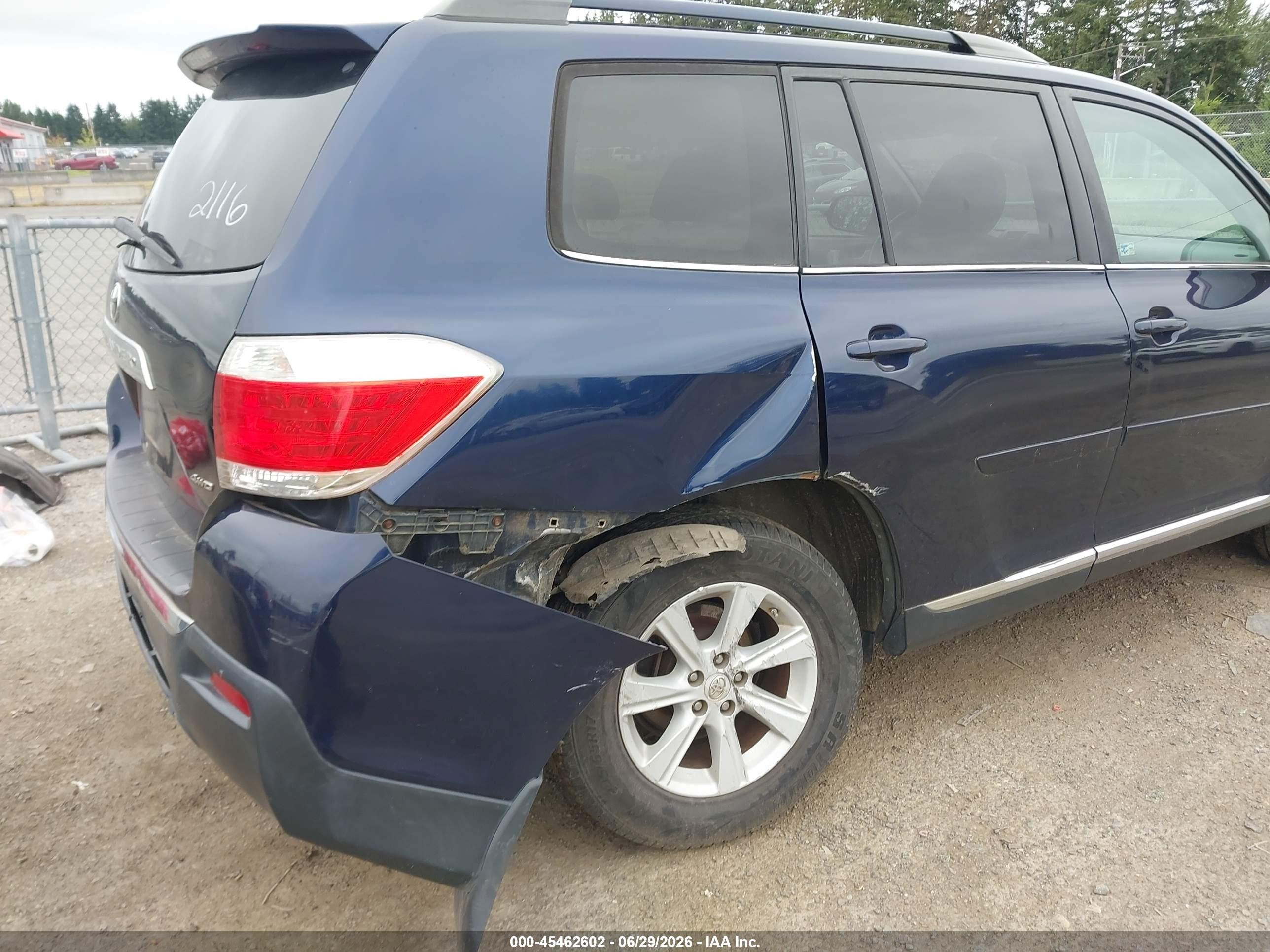 2013 Toyota Highlander Se V6 Blue vin: 5TDBK3EH1DS222116