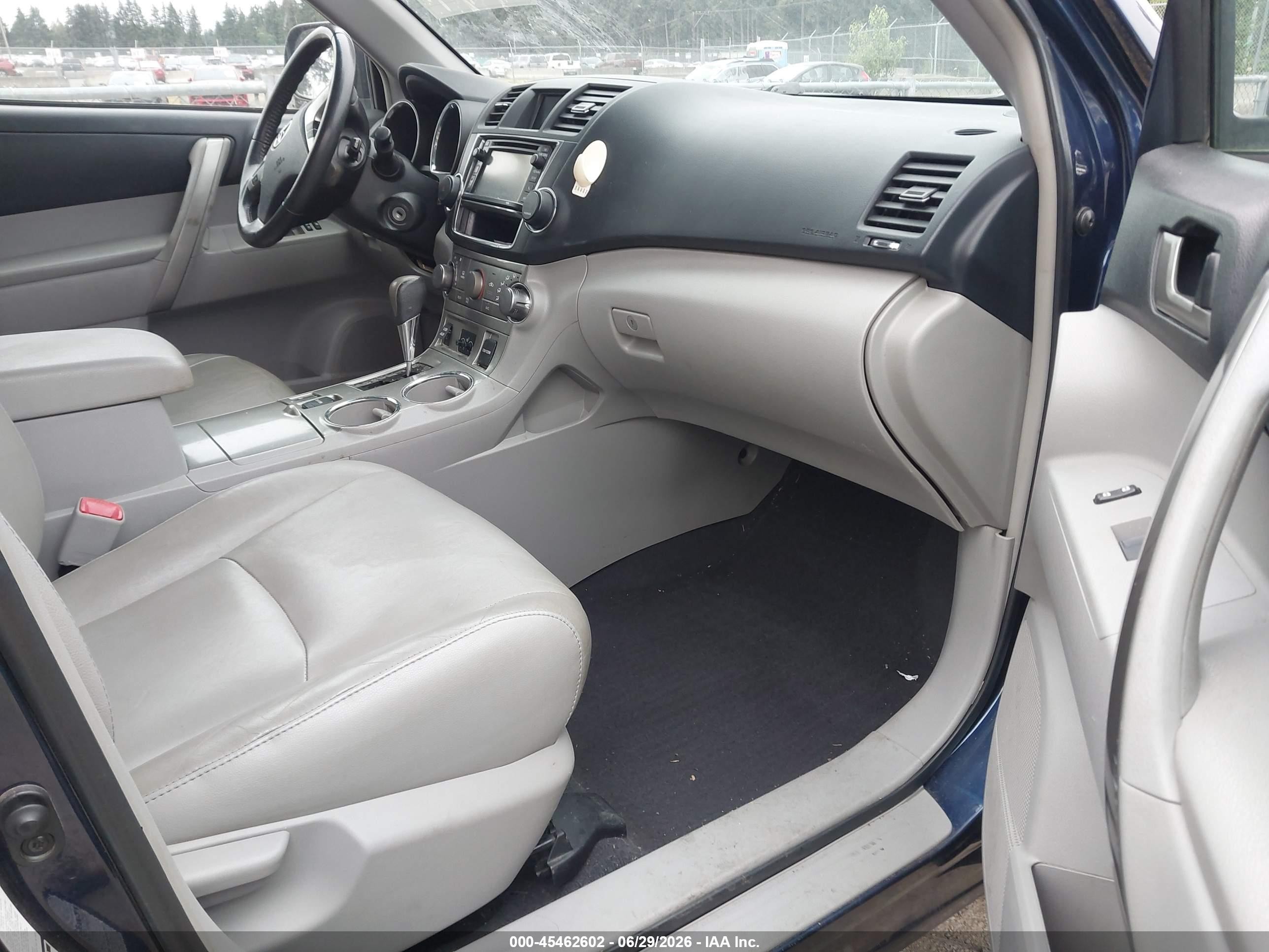 2013 Toyota Highlander Se V6 Blue vin: 5TDBK3EH1DS222116
