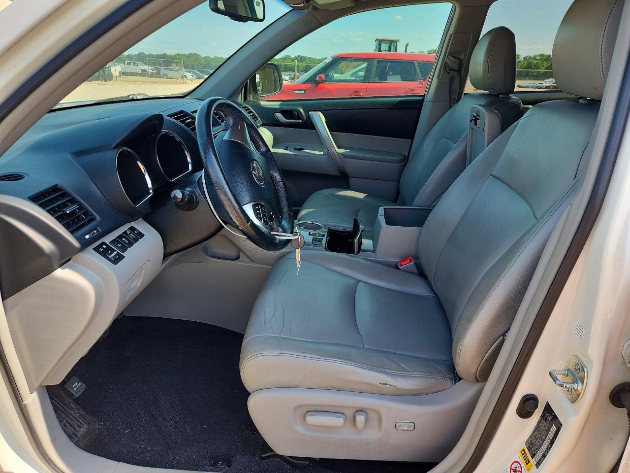 2013 Toyota Highlander Se White vin: 5TDBK3EH1DS236260
