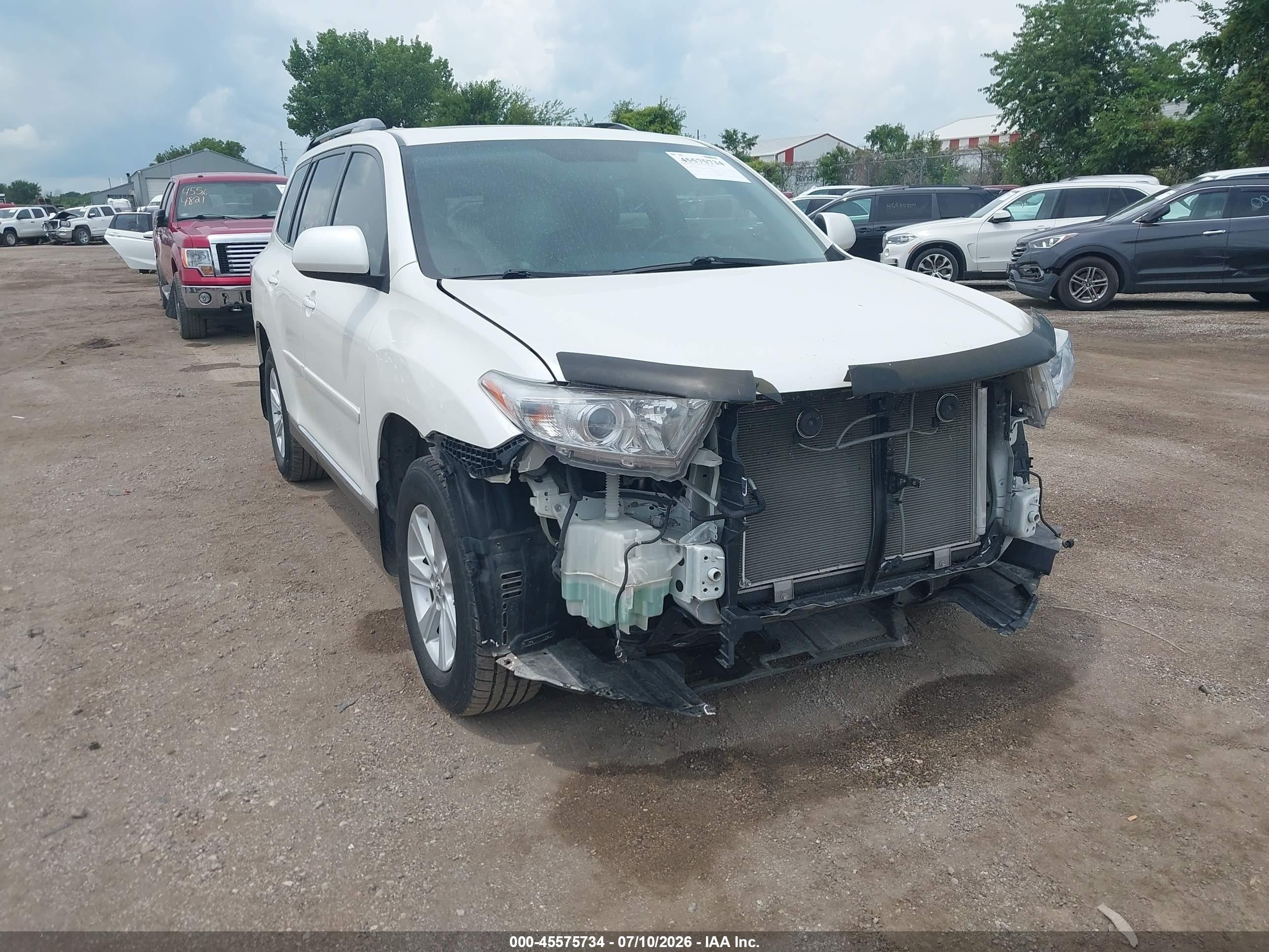 2013 Toyota Highlander Se V6 White vin: 5TDBK3EH1DS253351