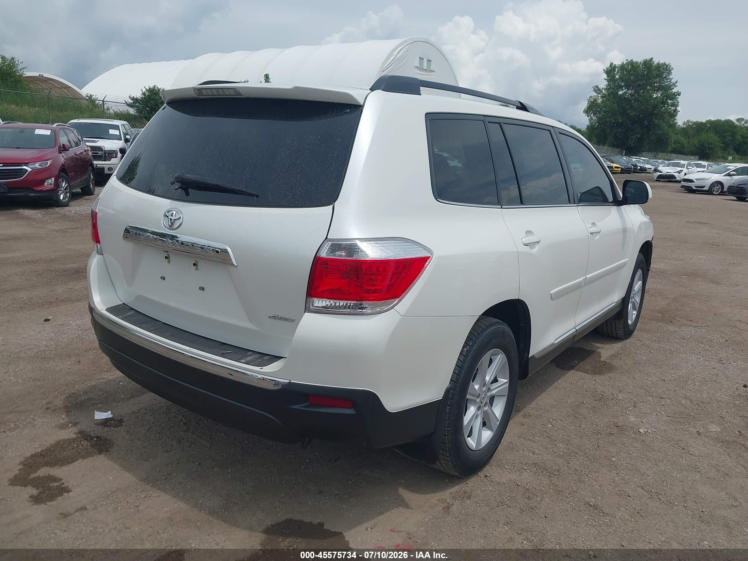 2013 Toyota Highlander Se V6 White vin: 5TDBK3EH1DS253351
