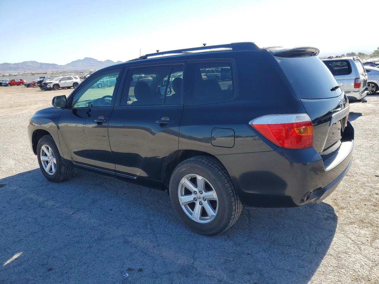 2010 Toyota Highlander Base Black vin: 5TDBK3EH2AS029131
