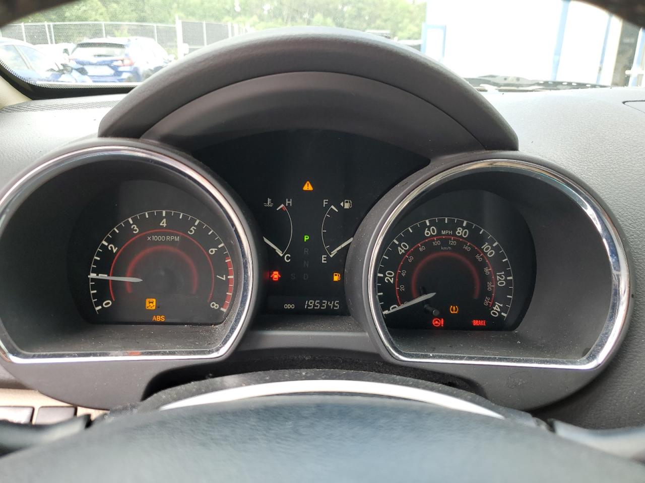 2011 Toyota Highlander Se Two Tone vin: 5TDBK3EH2BS057108 Damage: Warning Light - Abs, On, Unacceptable