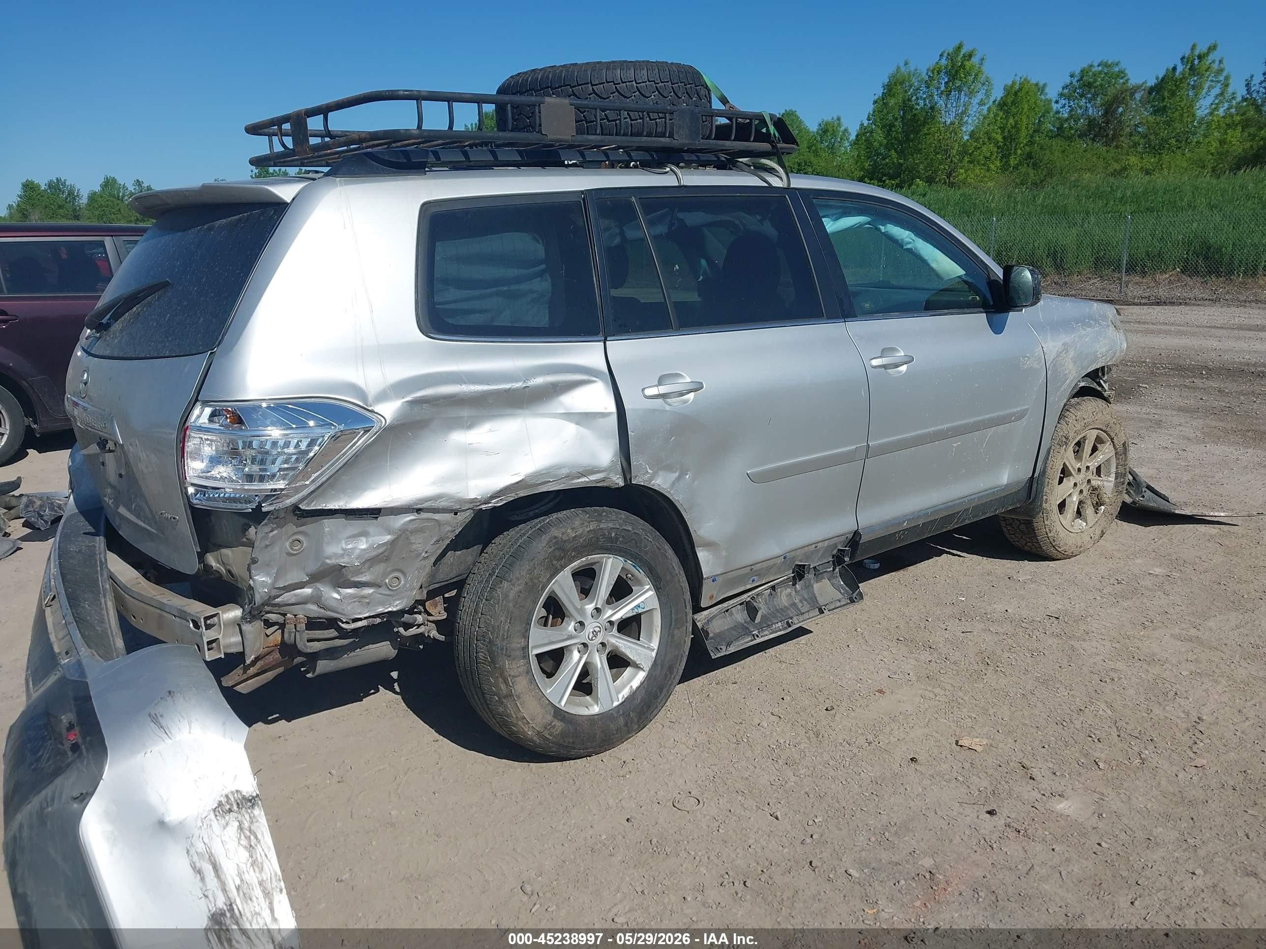 2011 Toyota Highlander Se V6 Silver vin: 5TDBK3EH2BS057254