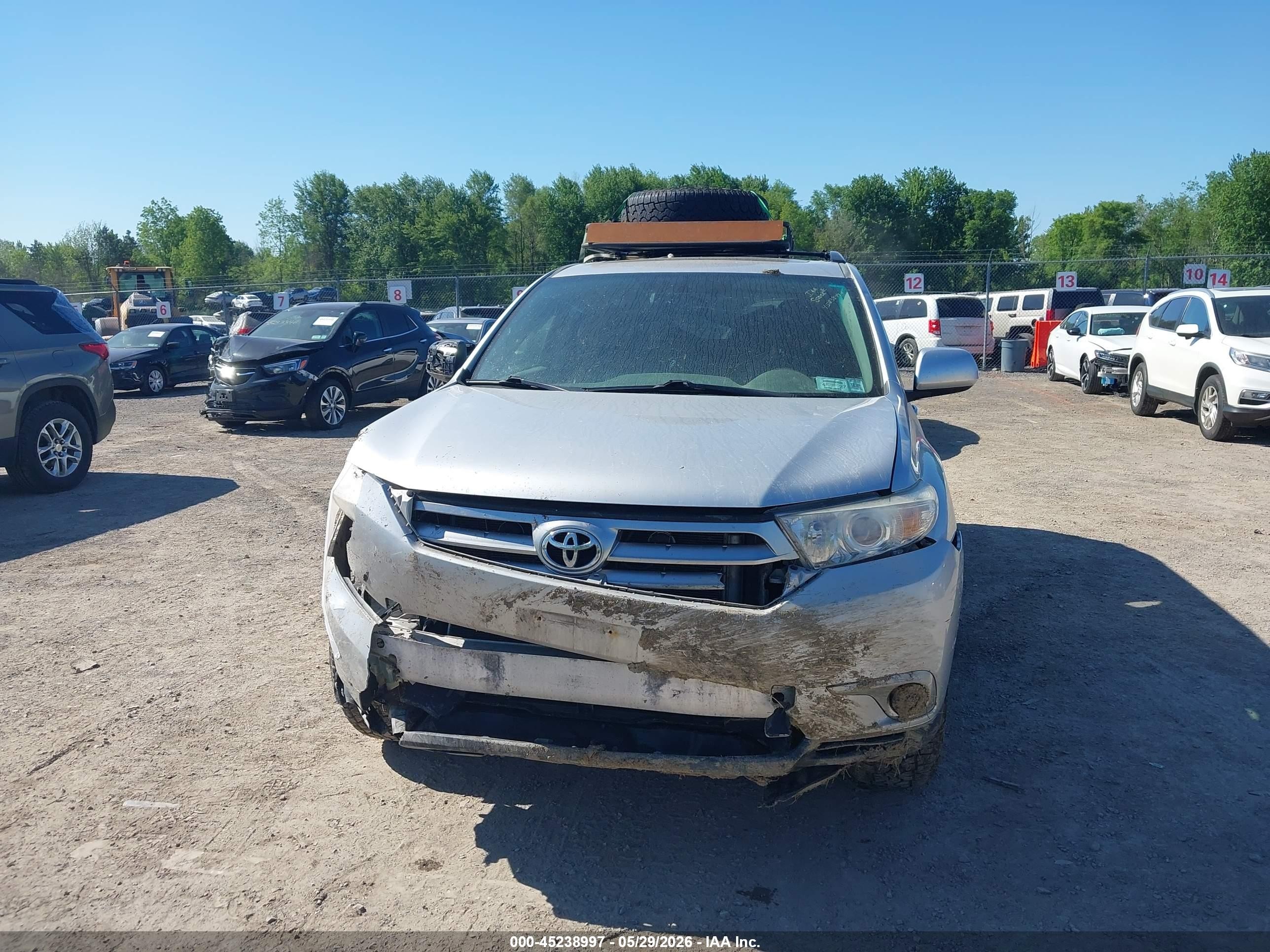 2011 Toyota Highlander Se V6 Silver vin: 5TDBK3EH2BS057254