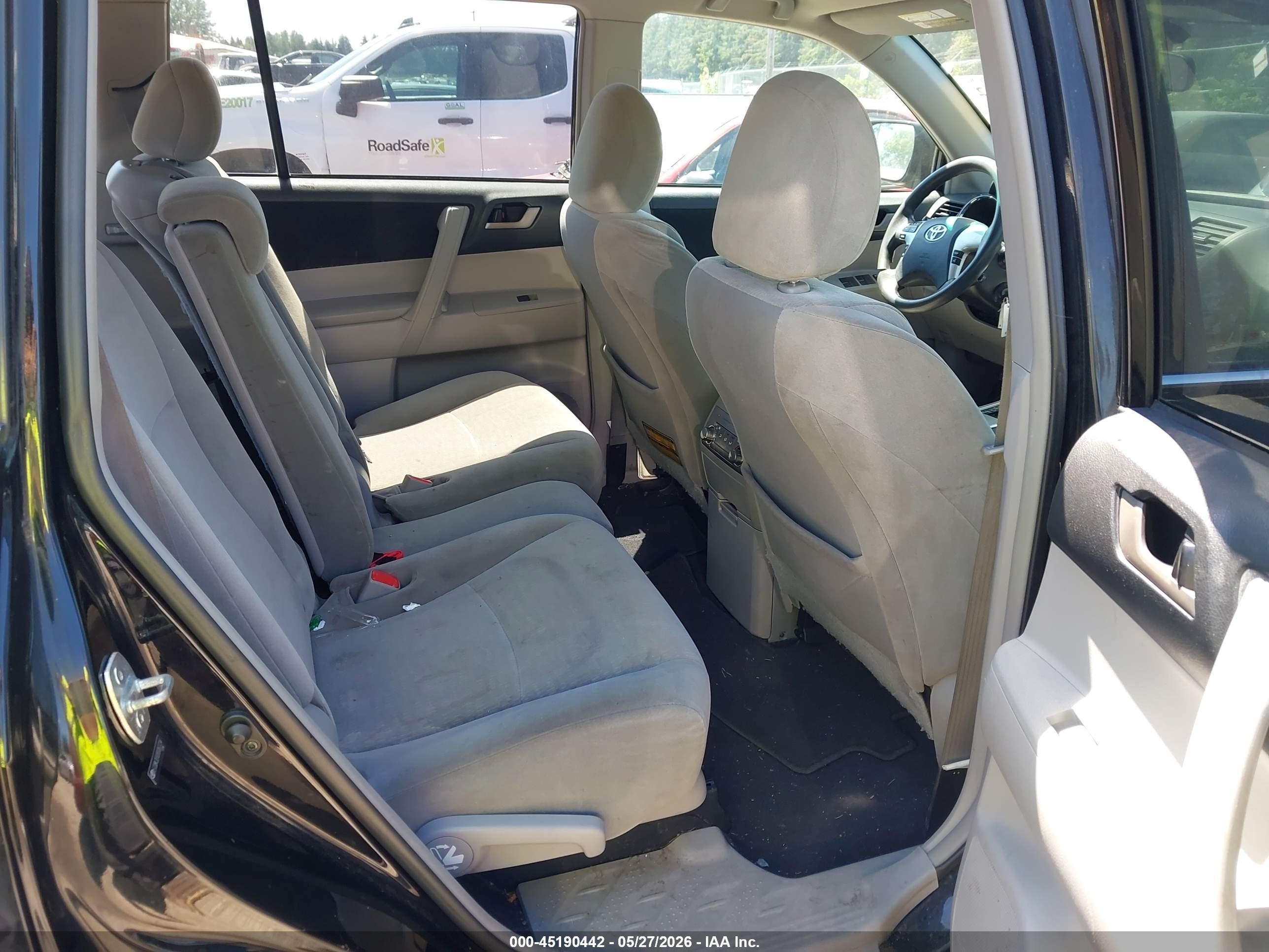 2011 Toyota Highlander Base V6 Black vin: 5TDBK3EH2BS063734
