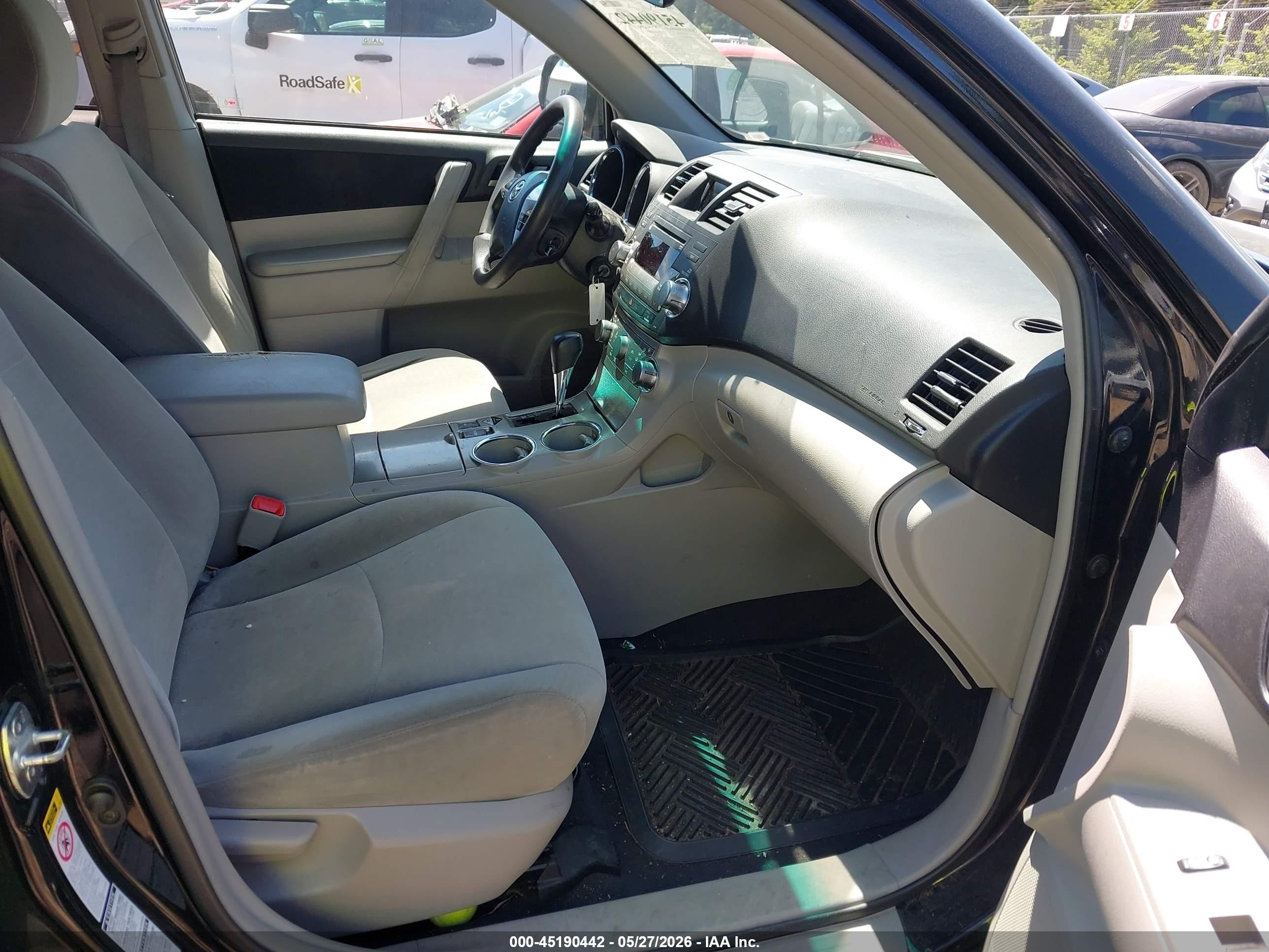 2011 Toyota Highlander Base V6 Black vin: 5TDBK3EH2BS063734