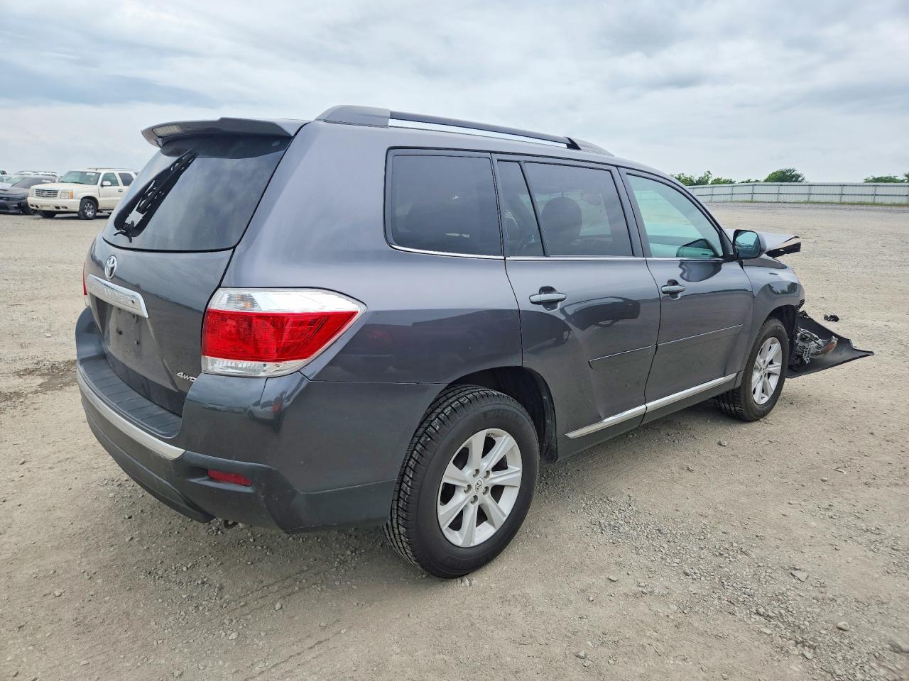 2012 Toyota Highlander Se Серый vin: 5TDBK3EH2CS110343