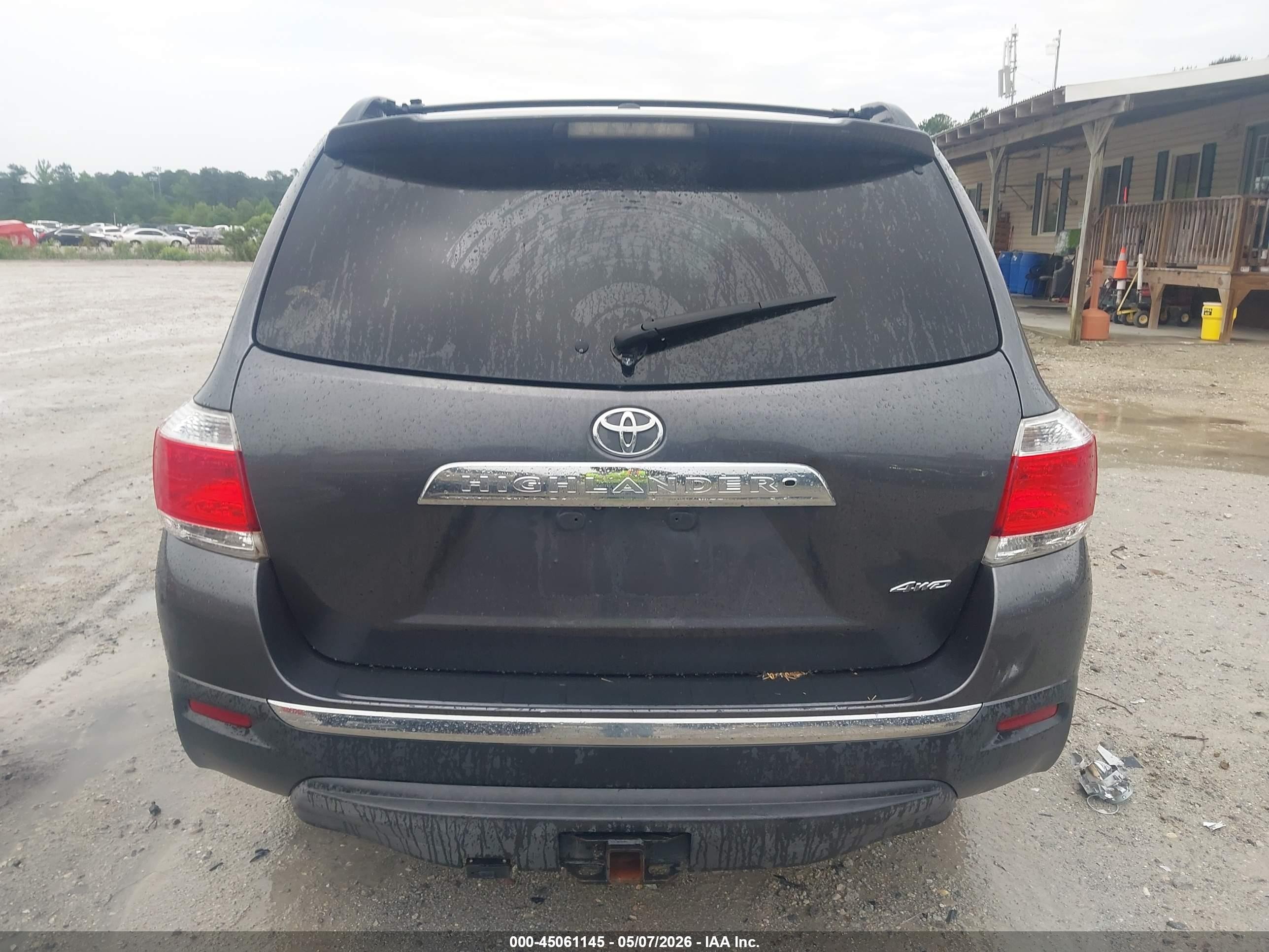 2012 Toyota Highlander V6 Gray vin: 5TDBK3EH2CS116336